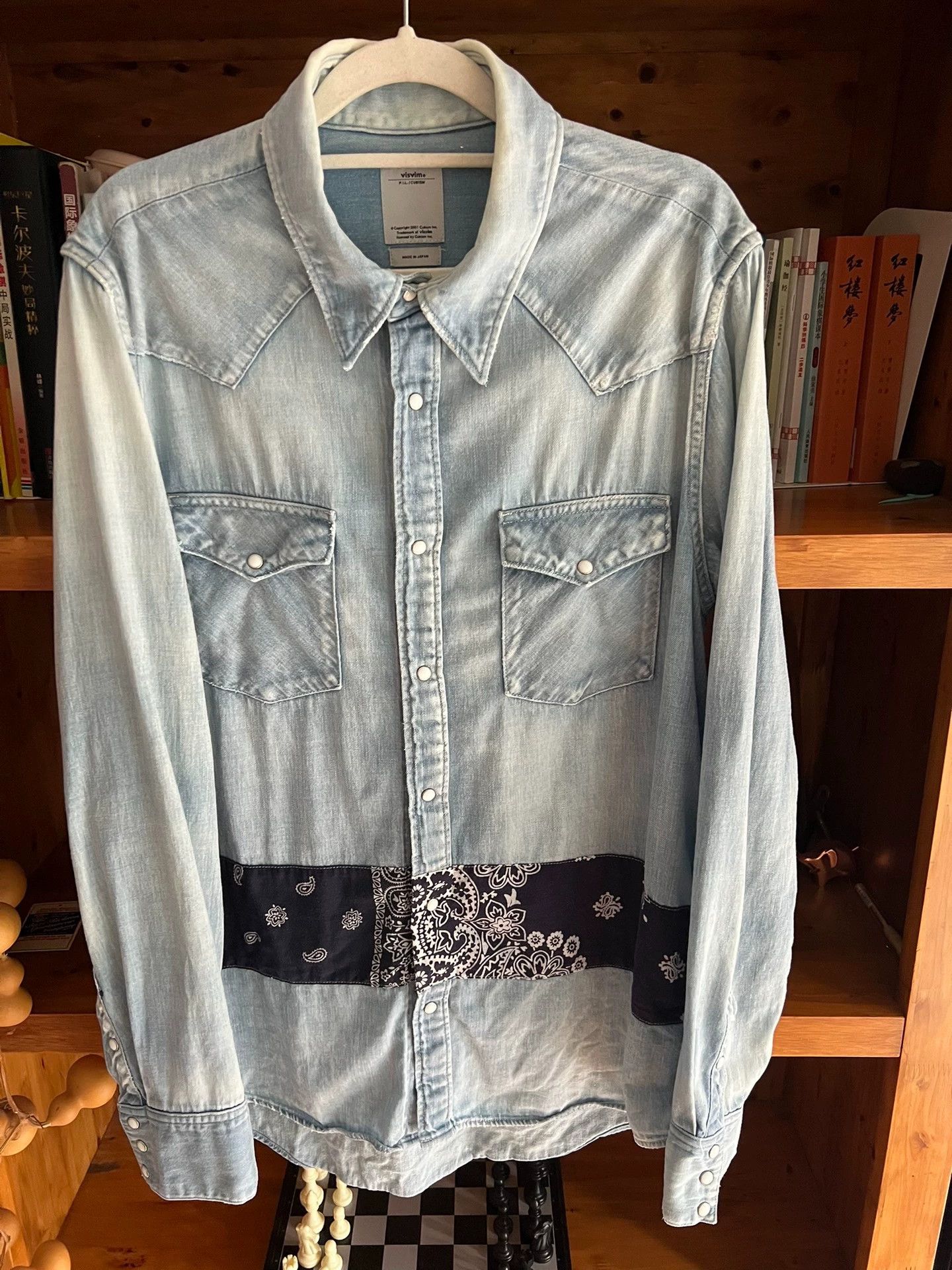Visvim visvim 2017 washed distressed camo denim shirt Size US L / EU 52-54 / 3 - 4 Thumbnail