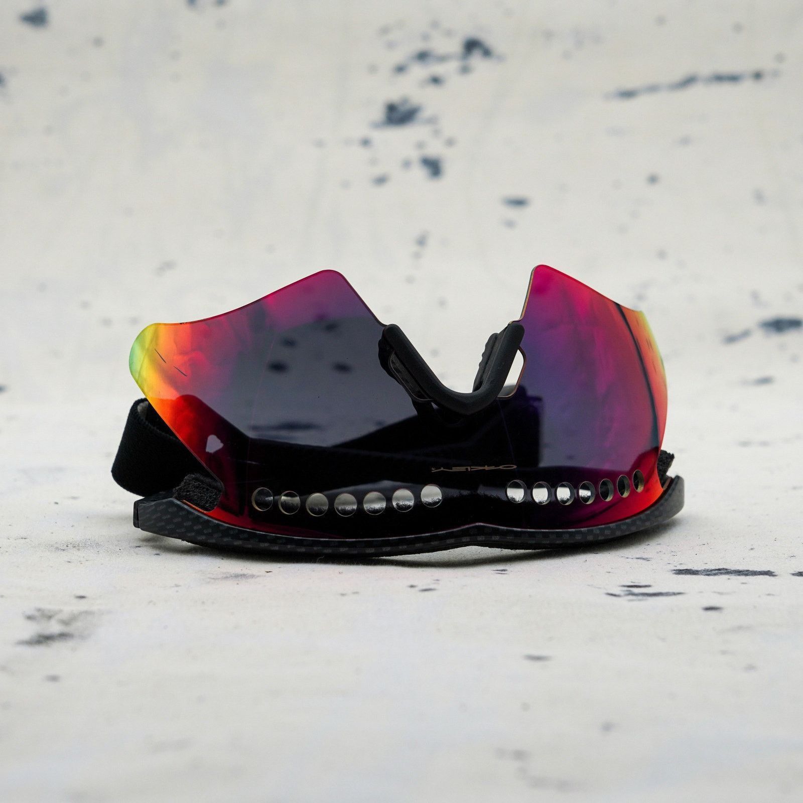 Oakley Vintage oakley iridium lens carbon shield logo sunglasses Size ONE SIZE - 11 Thumbnail