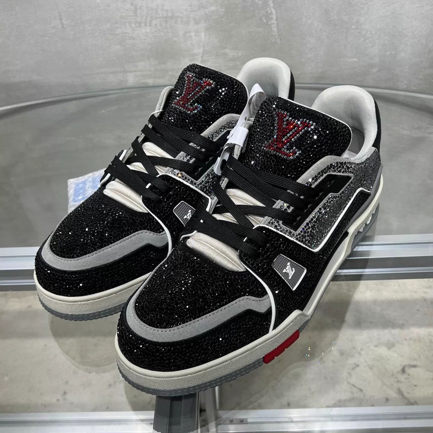 Louis Vuitton LV Trainer Pave Diamond Black Cement UK8/42 Size US 9 / EU 42 - 2 Thumbnail