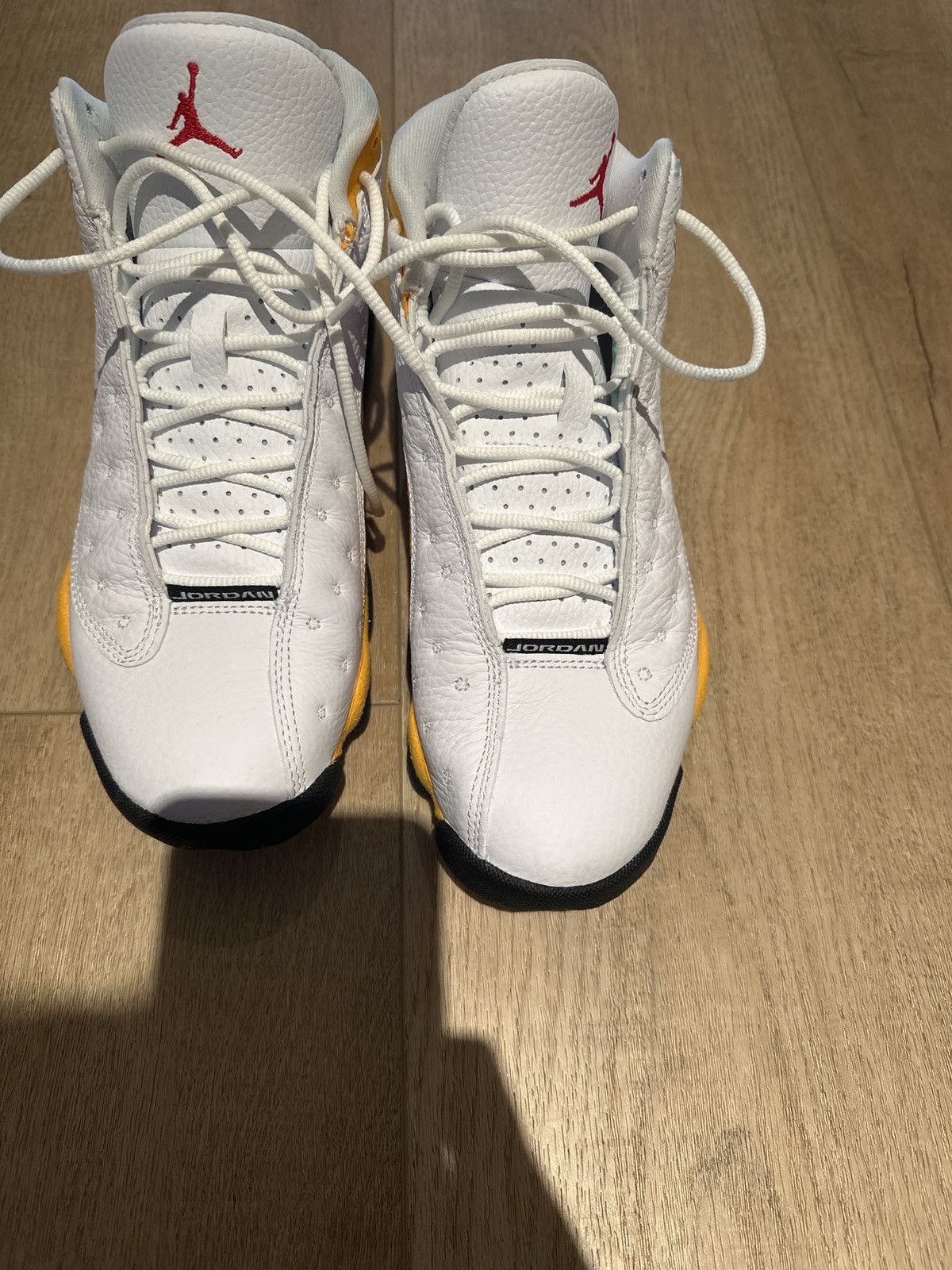 Jordan Brand Jordan 13 white and university gold Size US 8 / EU 41 - 6 Thumbnail