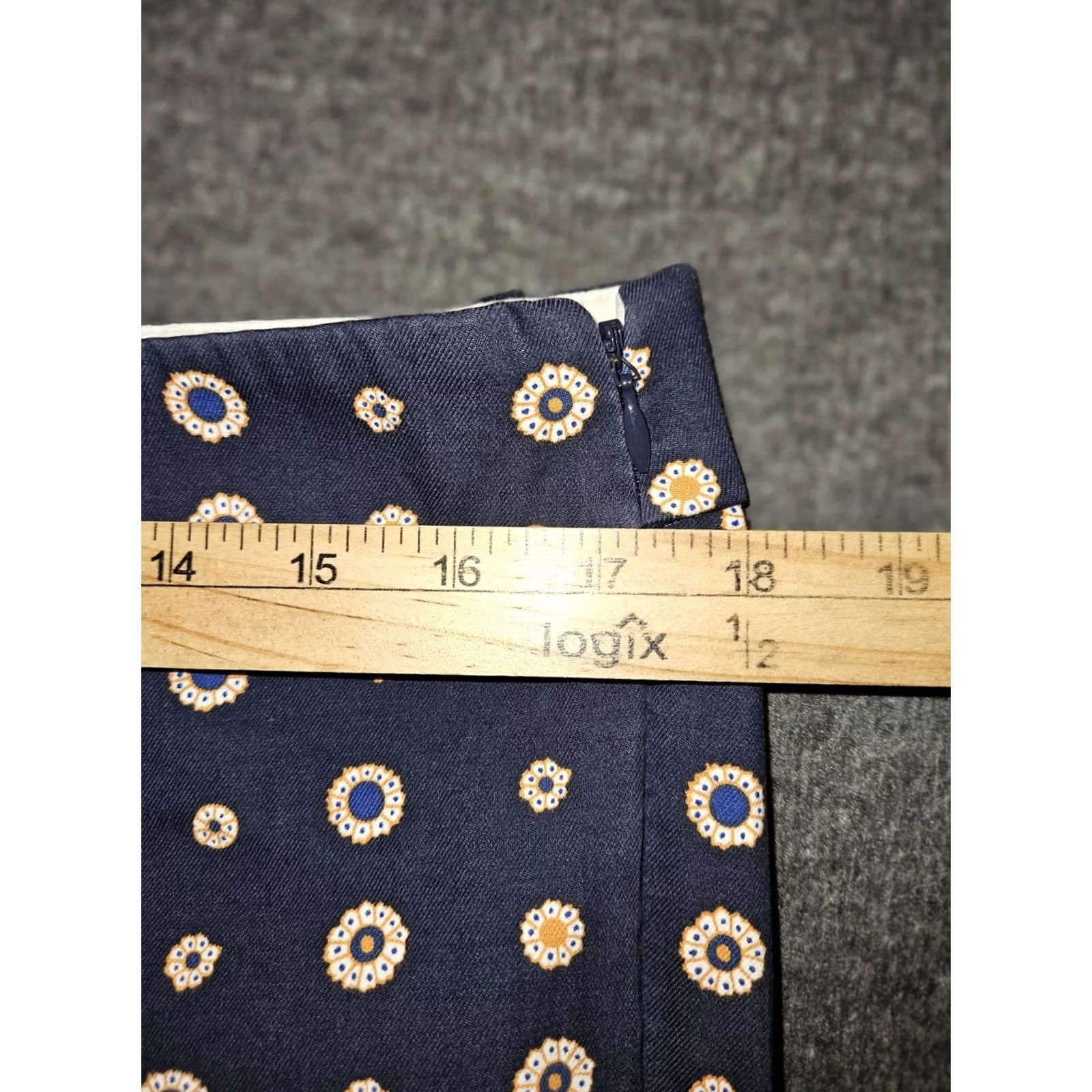 J.Crew J.Crew Minnie Crop Pants Women's 14 Geometric AOP Side Zip Preppy Workwear Shirt? Size 36" / US 14 / IT 50 - 3 Thumbnail