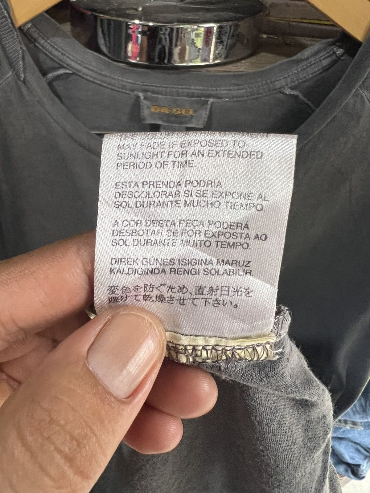 Diesel 🔥Vintage Diesel Single Pocket Tee Size US M / EU 48-50 / 2 - 16 Thumbnail