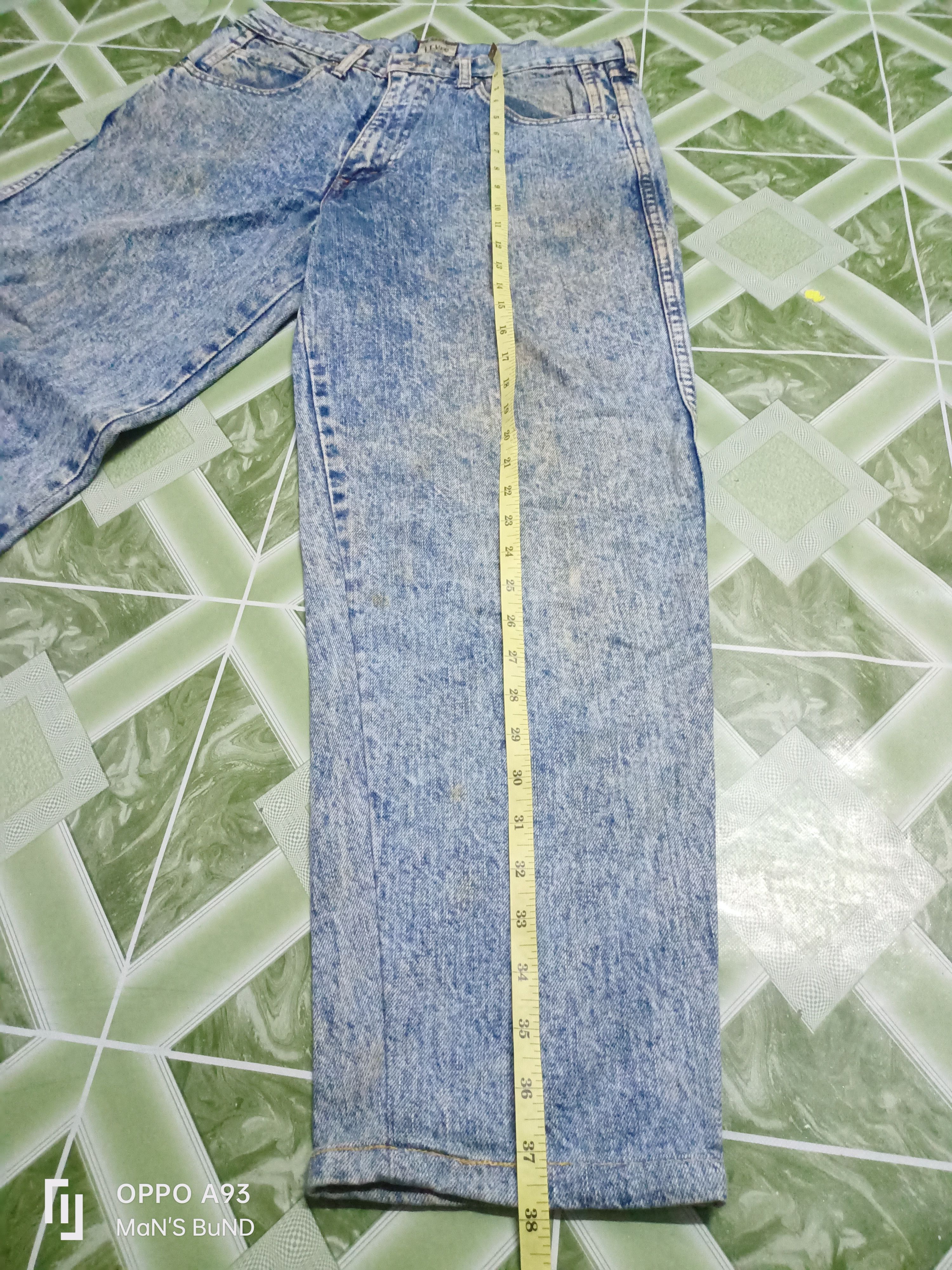 Levi's Vintage Clothing Distressed Levi's Acid Wash Size US 33 - 22 Thumbnail