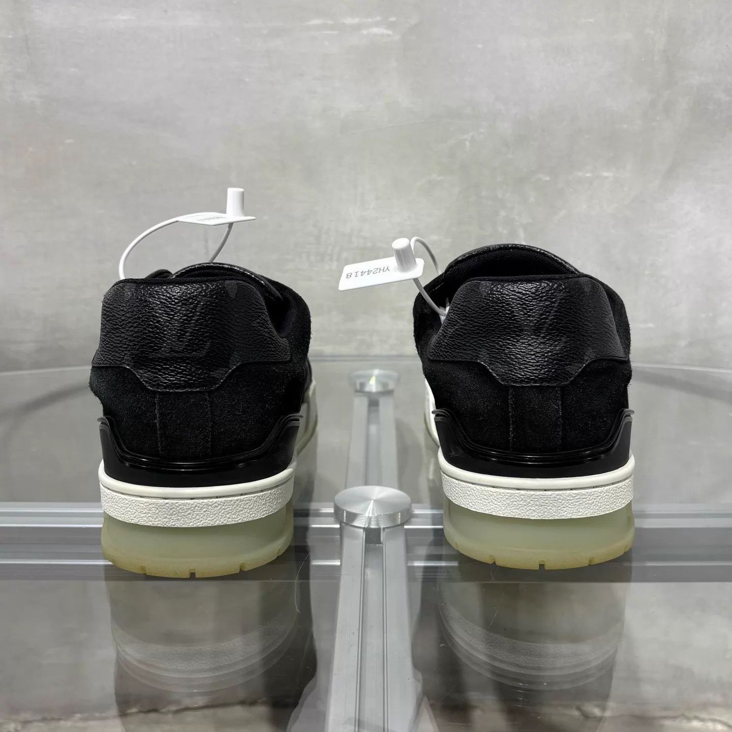 Louis Vuitton LV Trainer Black Monogram Men's UK7 41 Size US 8 / EU 41 - 6 Thumbnail