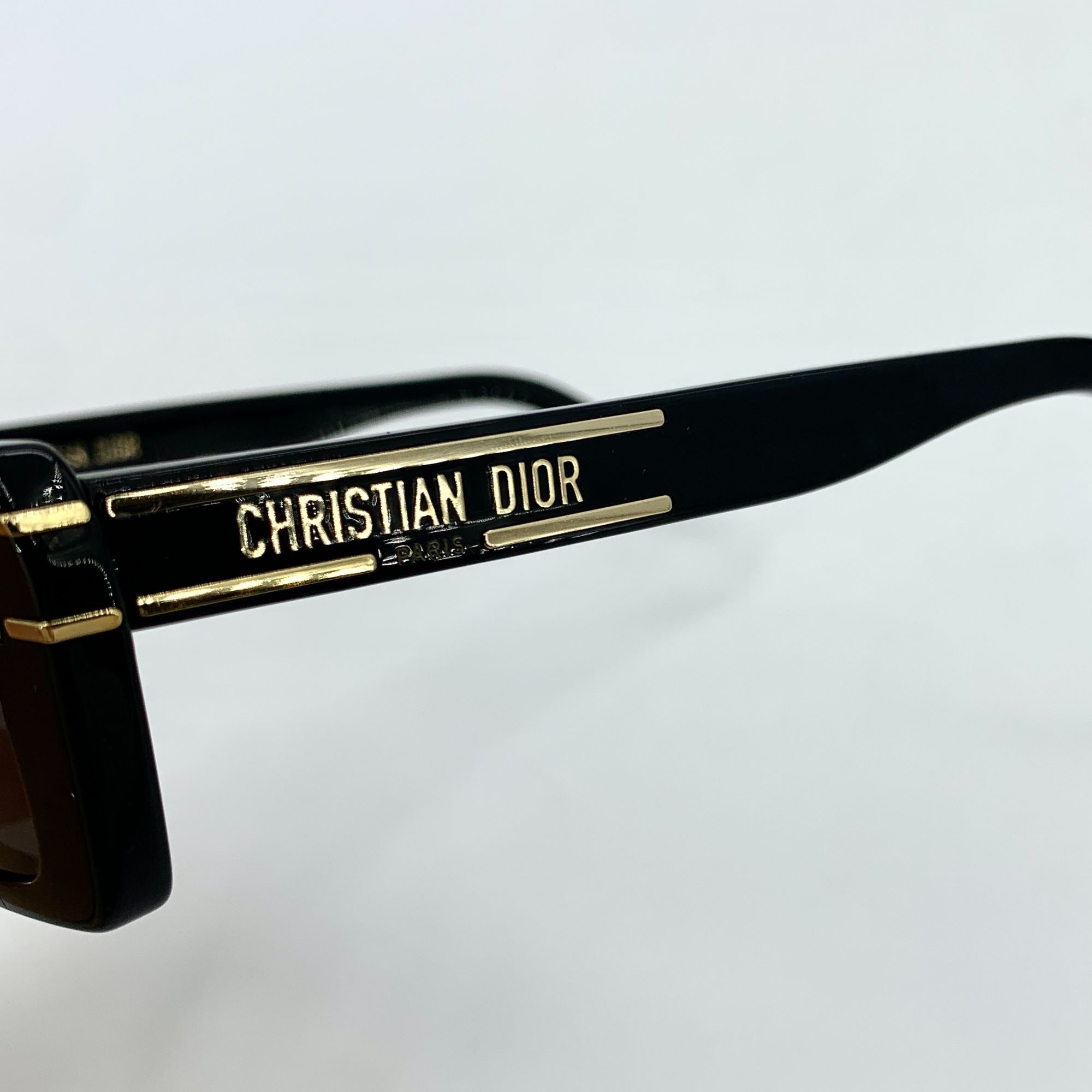 Dior Christian Dior Black & Gold Rectangular Sunglasses With Case Size ONE SIZE - 3 Thumbnail