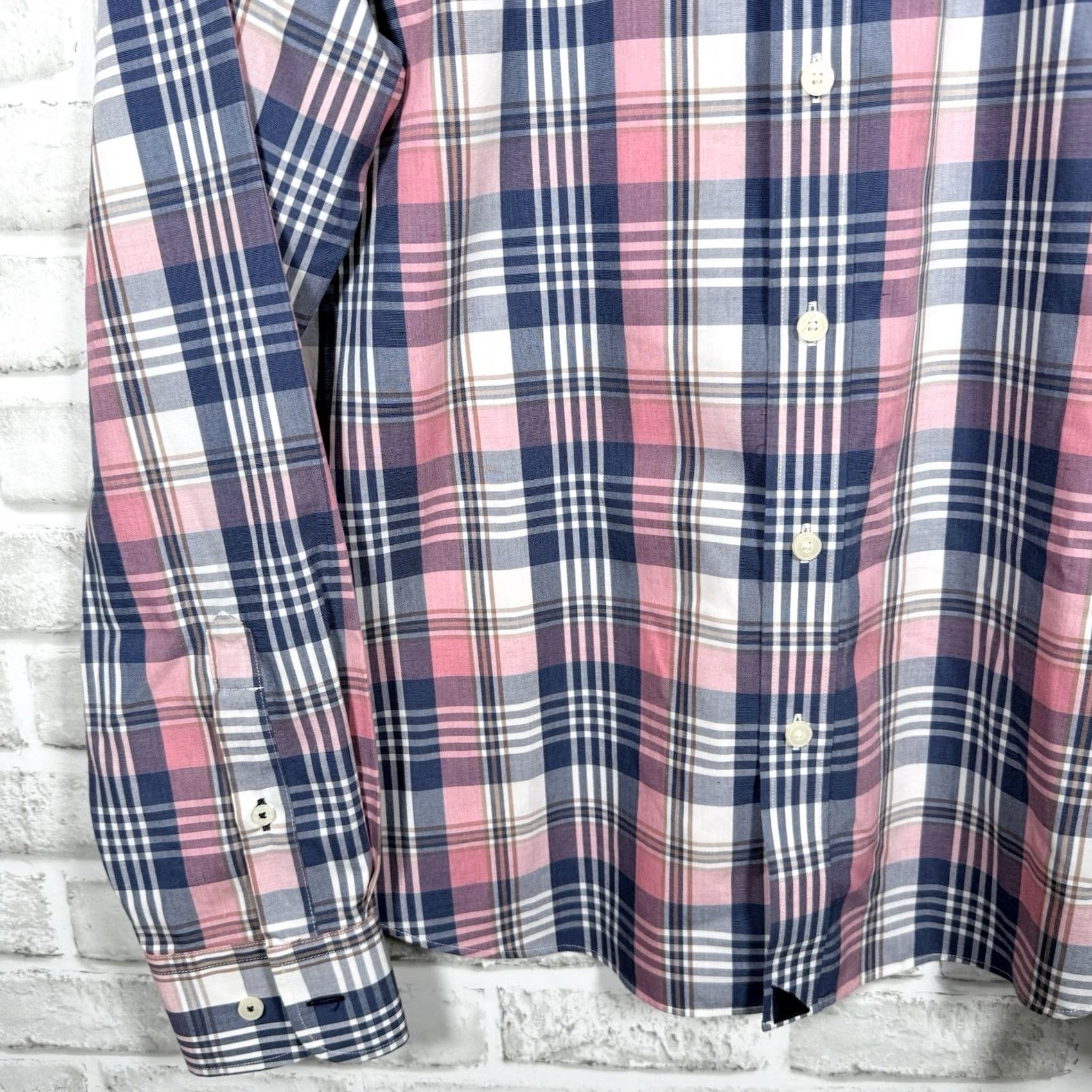 UNTUCKit UNTUCKit Wrinkle Free Plaid Long Sleeve Button-Down Shirt Mens M Multicolor Size US M / EU 48-50 / 2 - 3 Thumbnail