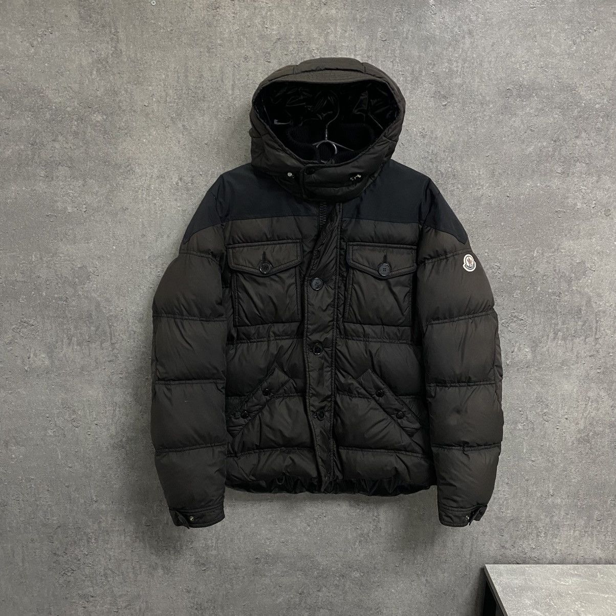 Moncler Vintage Moncler Puffer Jacket S Size Size US S / EU 44-46 / 1 - 1 Thumbnail