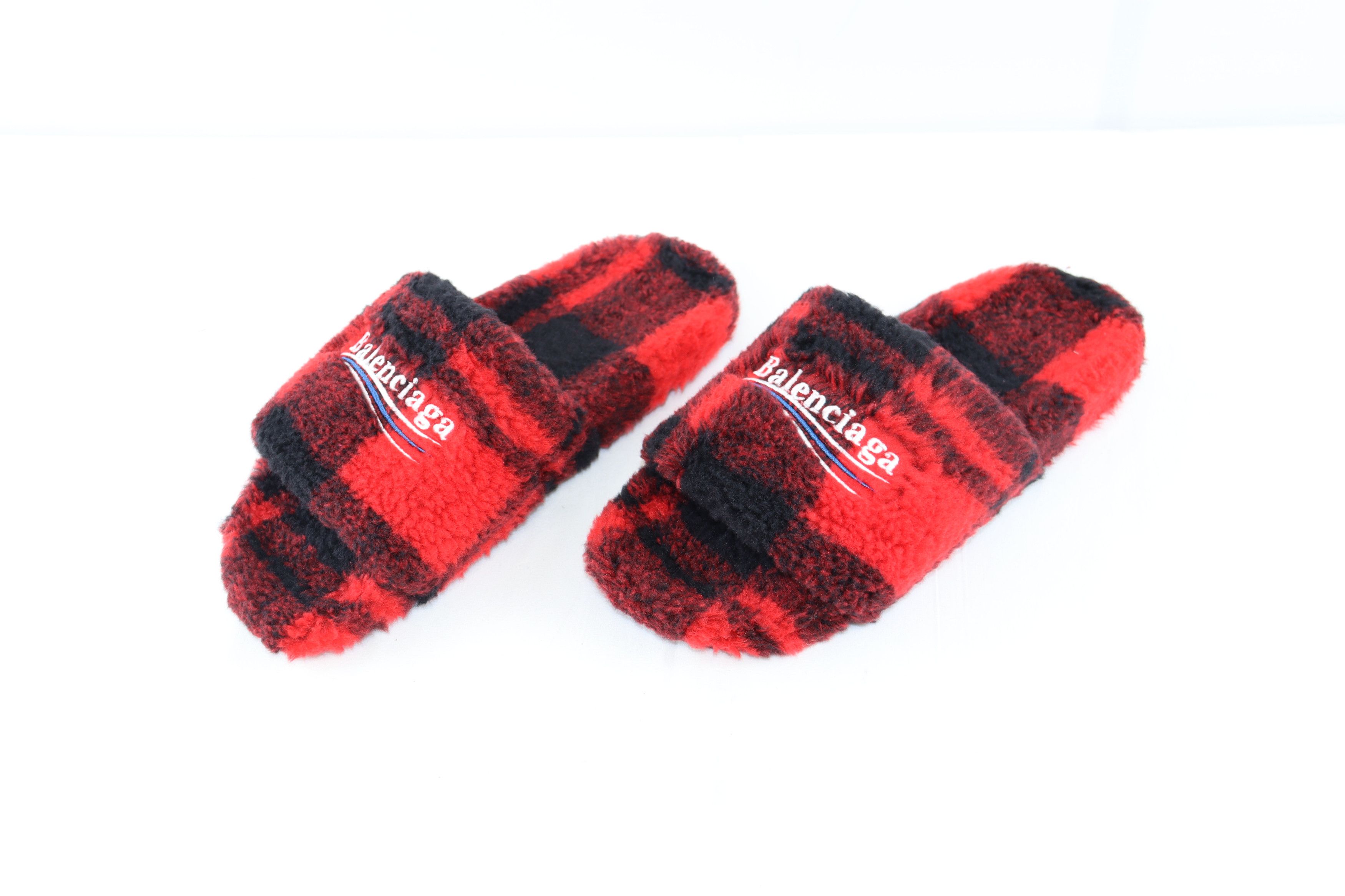 Balenciaga o1rshd1 Q:4 / Furry Slide in Red Size US 9 / EU 42 - 5 Thumbnail