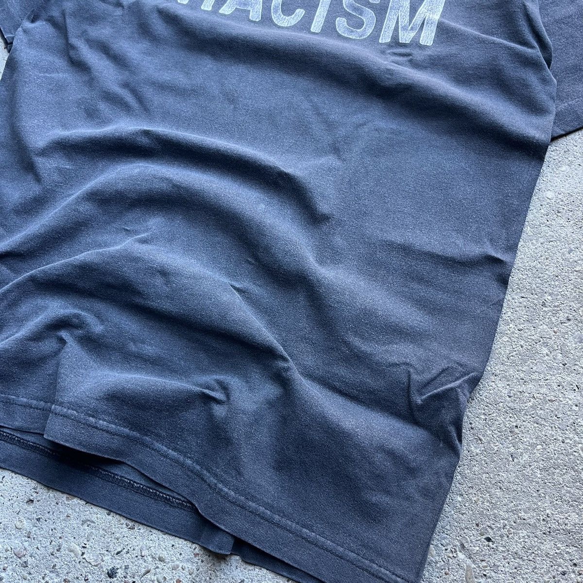 Vintage Eracism 1993 Erase Racism Stop The Hate Vintage 90s T Shirt Size US S / EU 44-46 / 1 - 5 Thumbnail