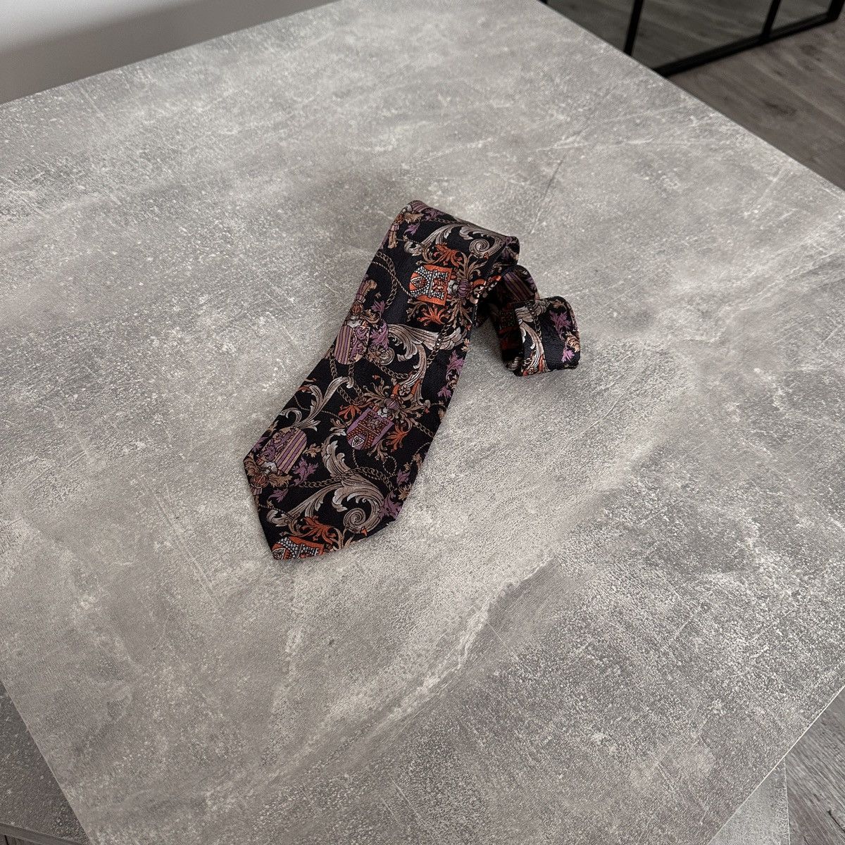 Vintage Vintage 90s Givenchy Silk tie rare print y2k luxury hype og Size ONE SIZE - 2 Thumbnail