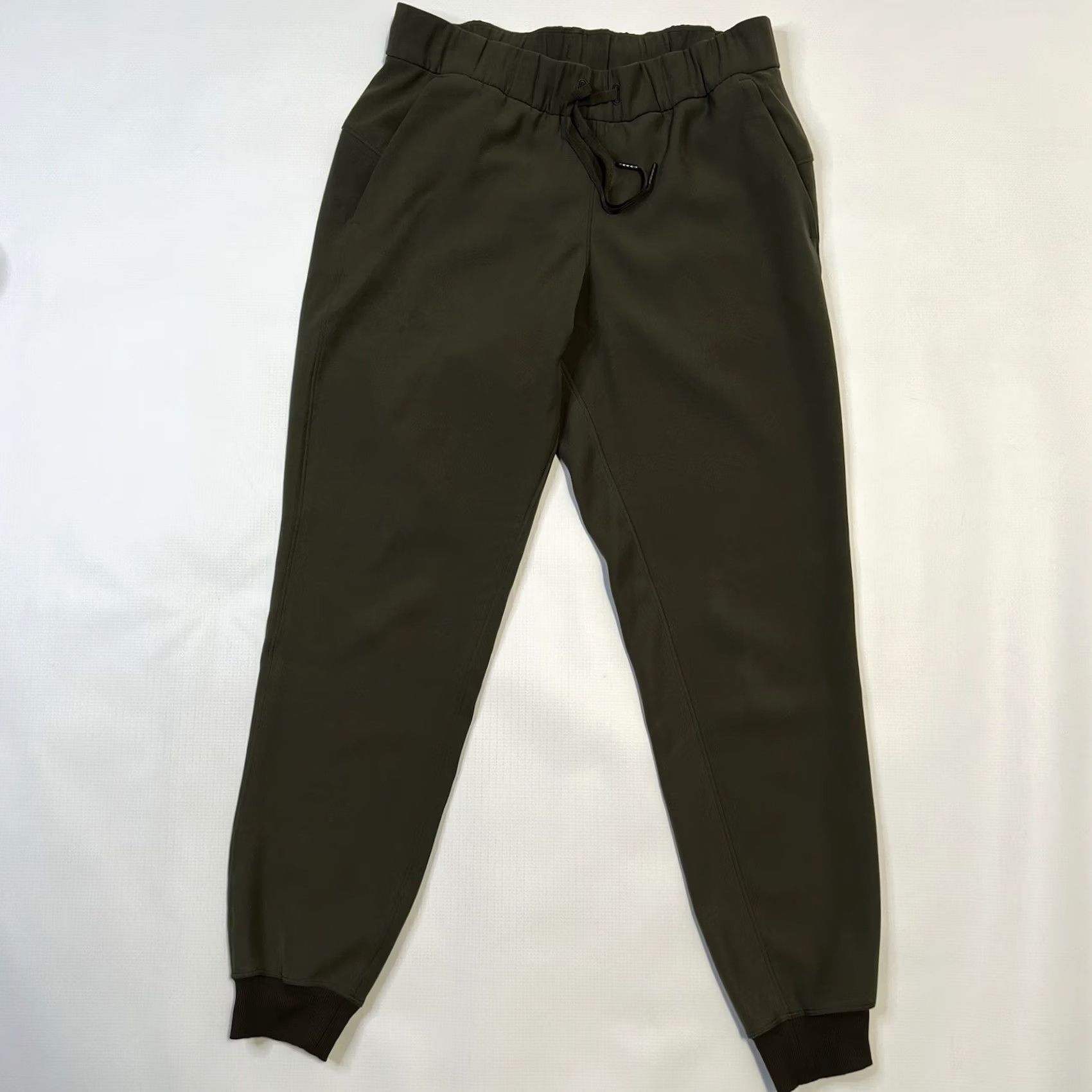 Lululemon Lululemon On the Fly Jogger Pants Women's Size 6 Dark Olive Green 28in Inseam Regular Waist Drawstring Pockets Travel Woven™ Studio Activewear Men’s? Size 28" / US 6 / IT 42 - 6 Thumbnail