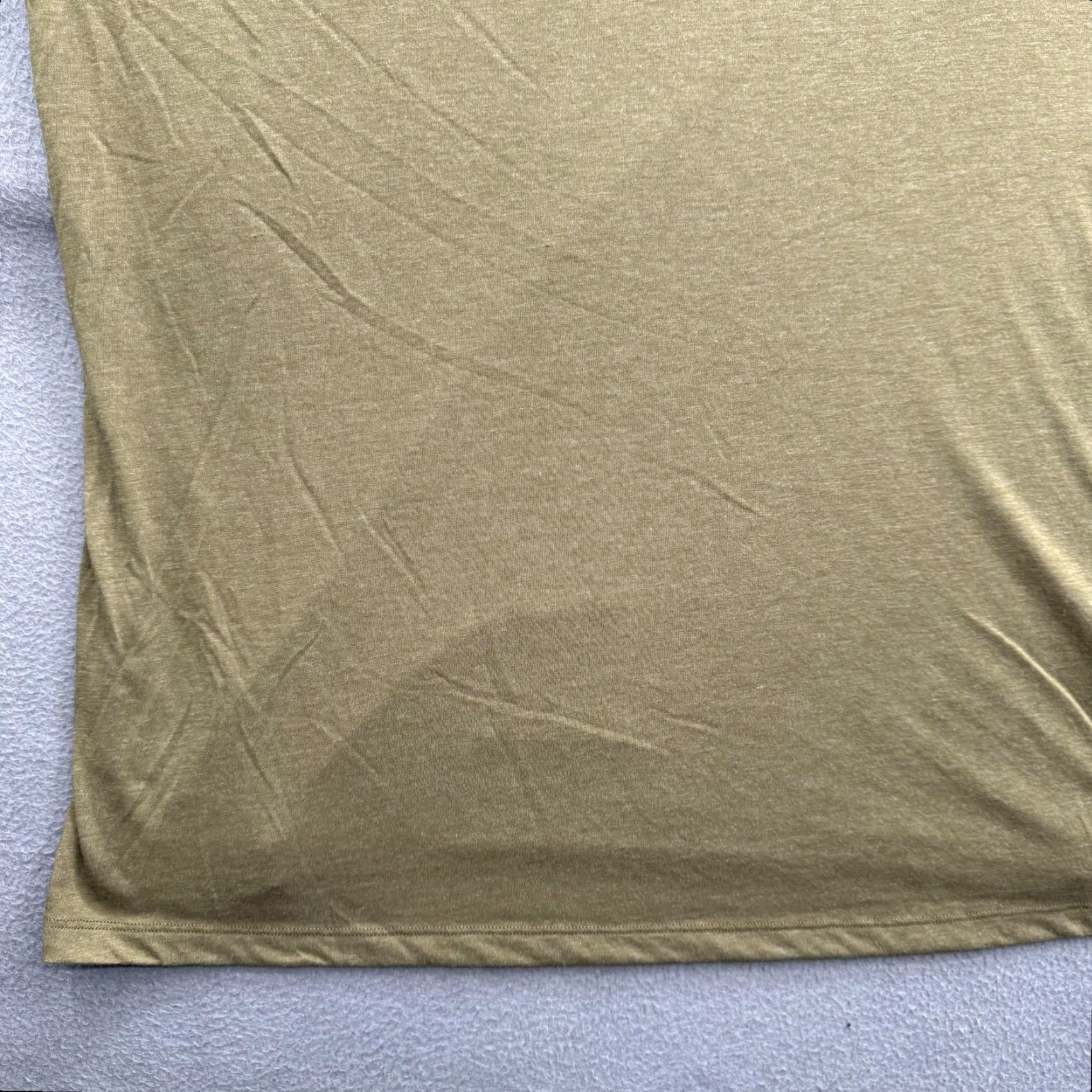 Cotopaxi Cotopaxi Shirt Mens 2XL Green Pocket Tee Recycled Polyester Tencel Tagless Crew Neck Short Sleeve Jersey Logo Size US XXL / EU 58 / 5 - 6 Thumbnail
