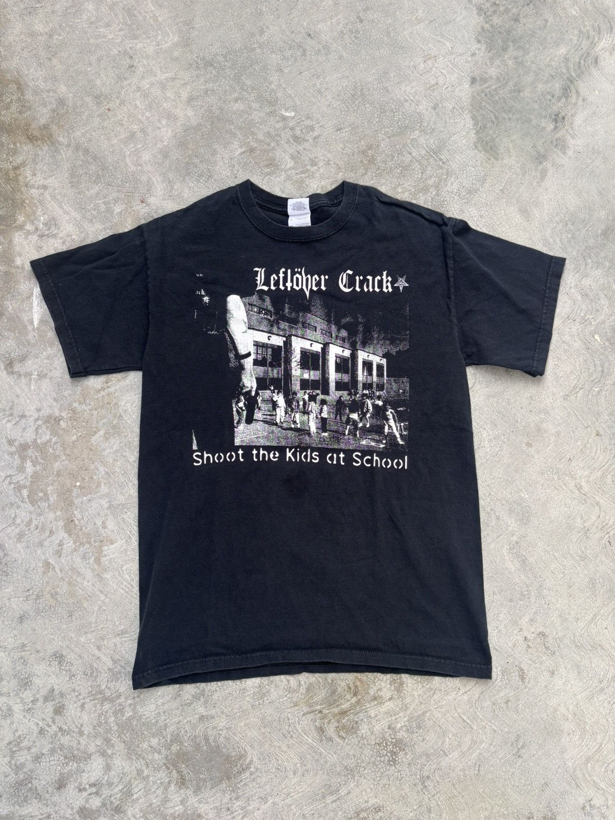 Band Tees Vintage Y2K 2000s Leftover Crack T Shirt Size US M / EU 48-50 / 2 - 1 Thumbnail