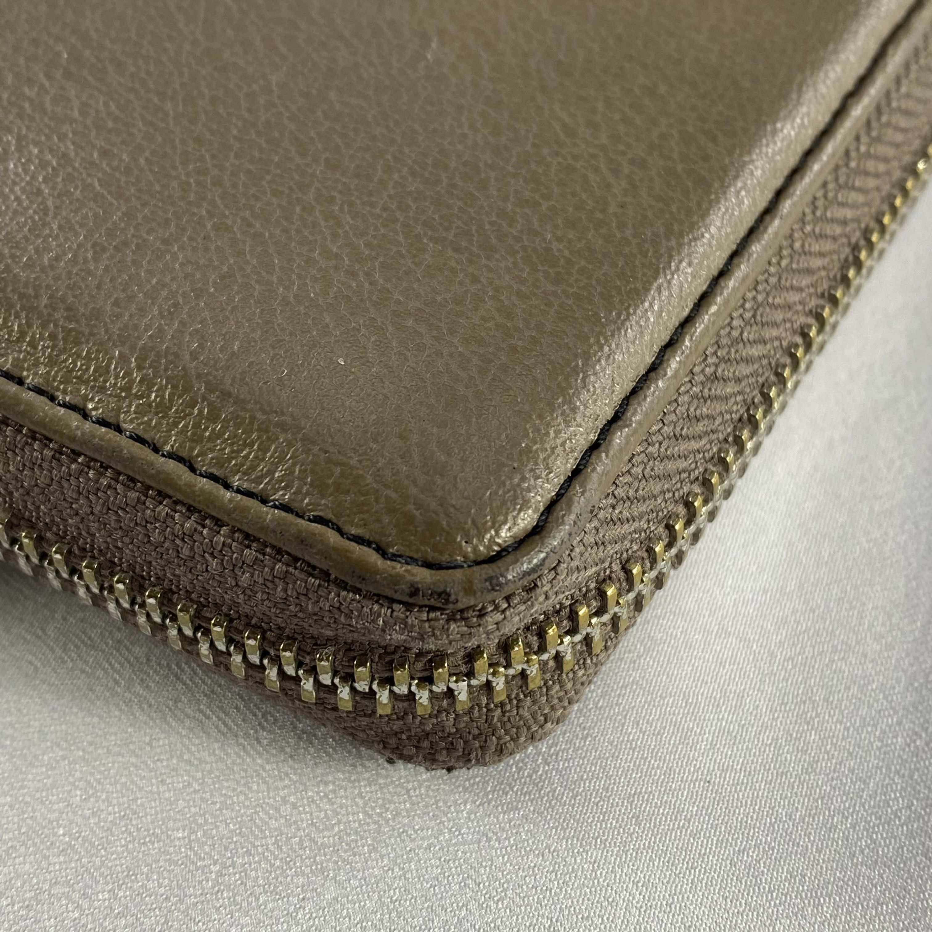 Seditionaries × Vivienne Westwood Vivienne Westwood Wallet Orb Bifold Long Wallet Leather Size ONE SIZE - 11 Thumbnail