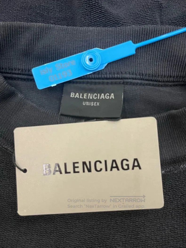 Balenciaga Balenciaga Letter Patch Reversible Crewneck Sweatshirt. Size US XS / EU 42 / 0 - 4 Thumbnail