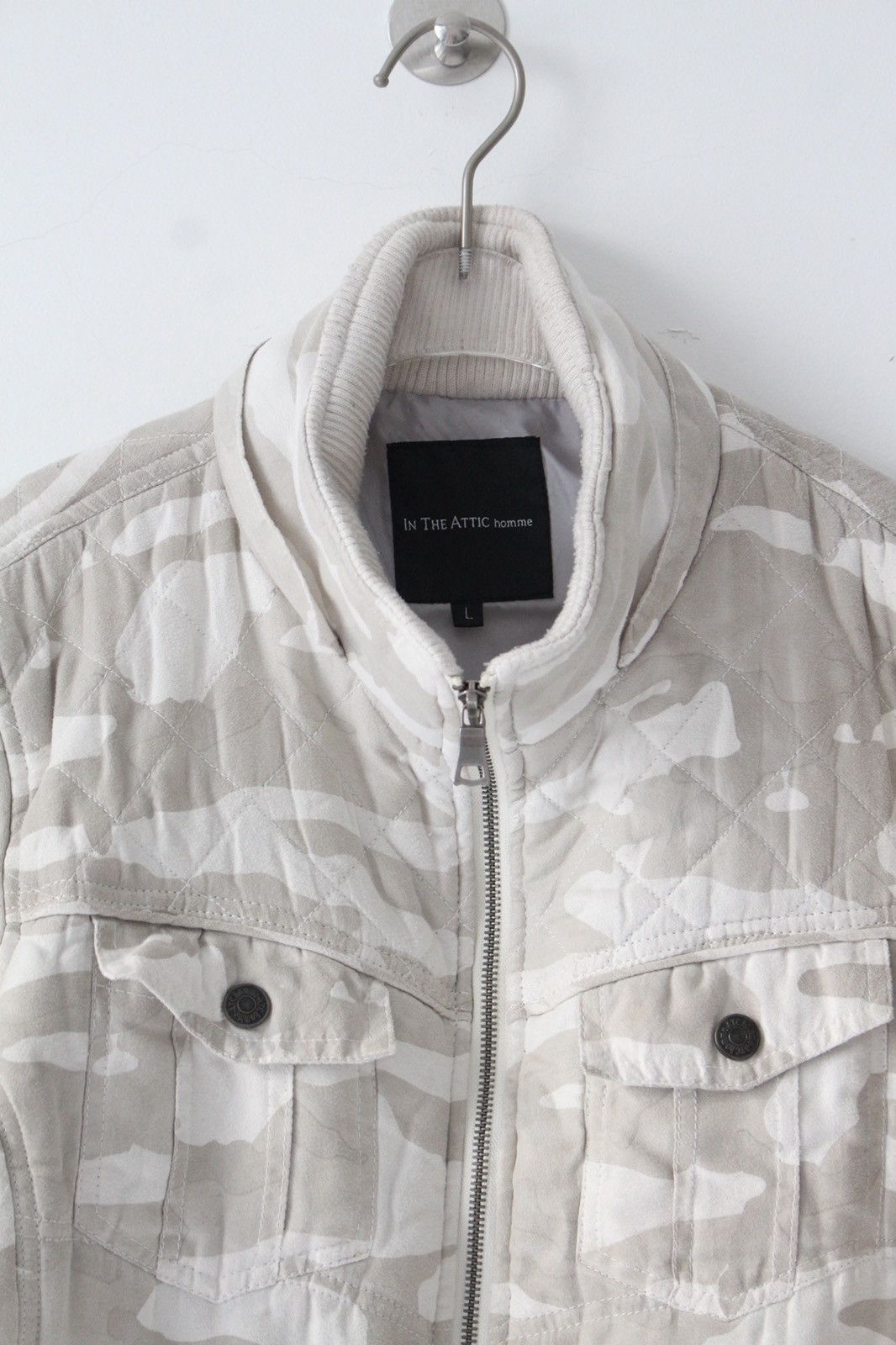 In The Attic 2000S IN THE ATTIC HOMME SNOW CAMO QUILTED ZIP-UP JACKET Size US M / EU 48-50 / 2 - 3 Thumbnail