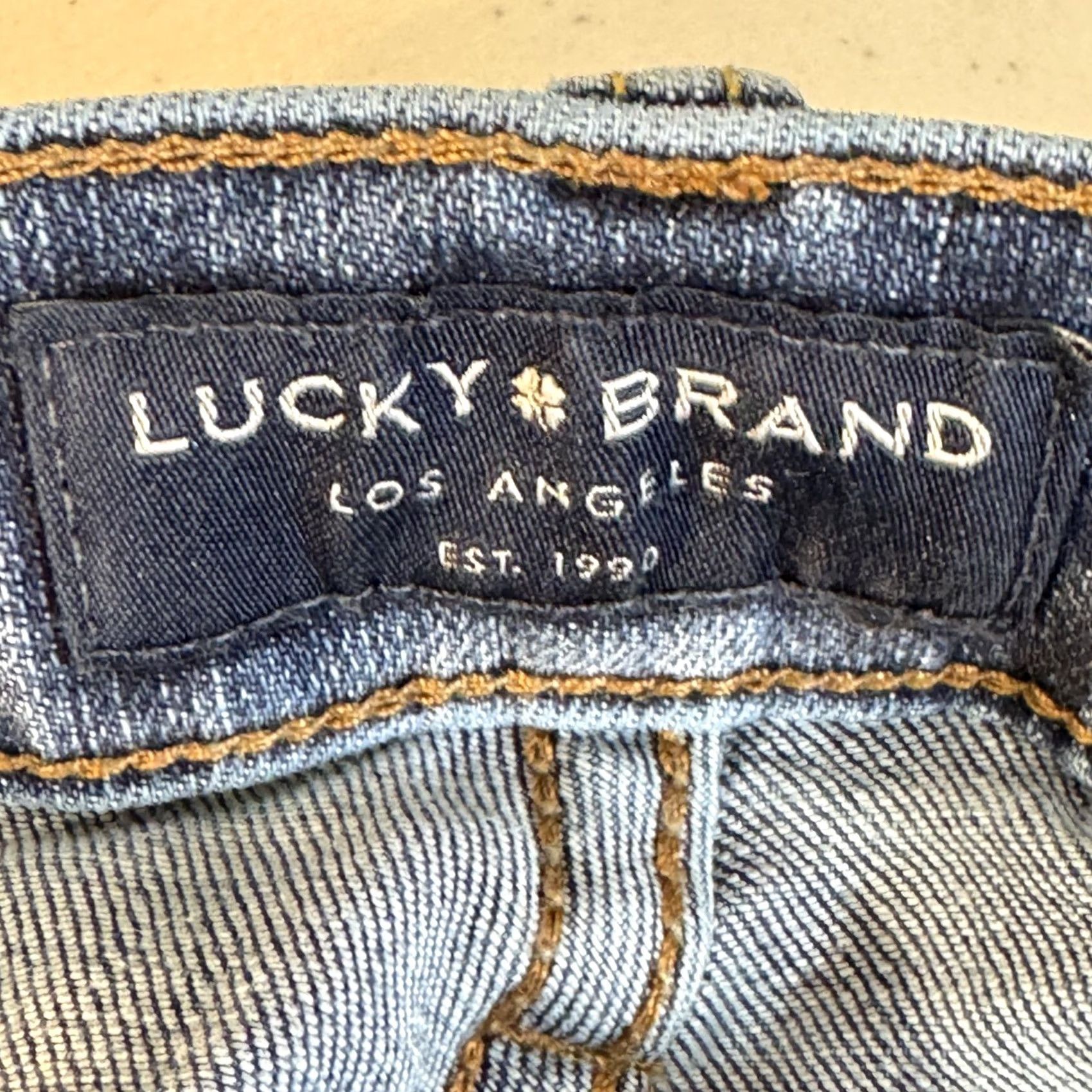 Lucky Brand Lucky Brand 410 Athletic Slim Jeans Mens 36x30 Blue Medium Wash Whiskered Denim Jeans Size US 36 / EU 52 - 5 Thumbnail