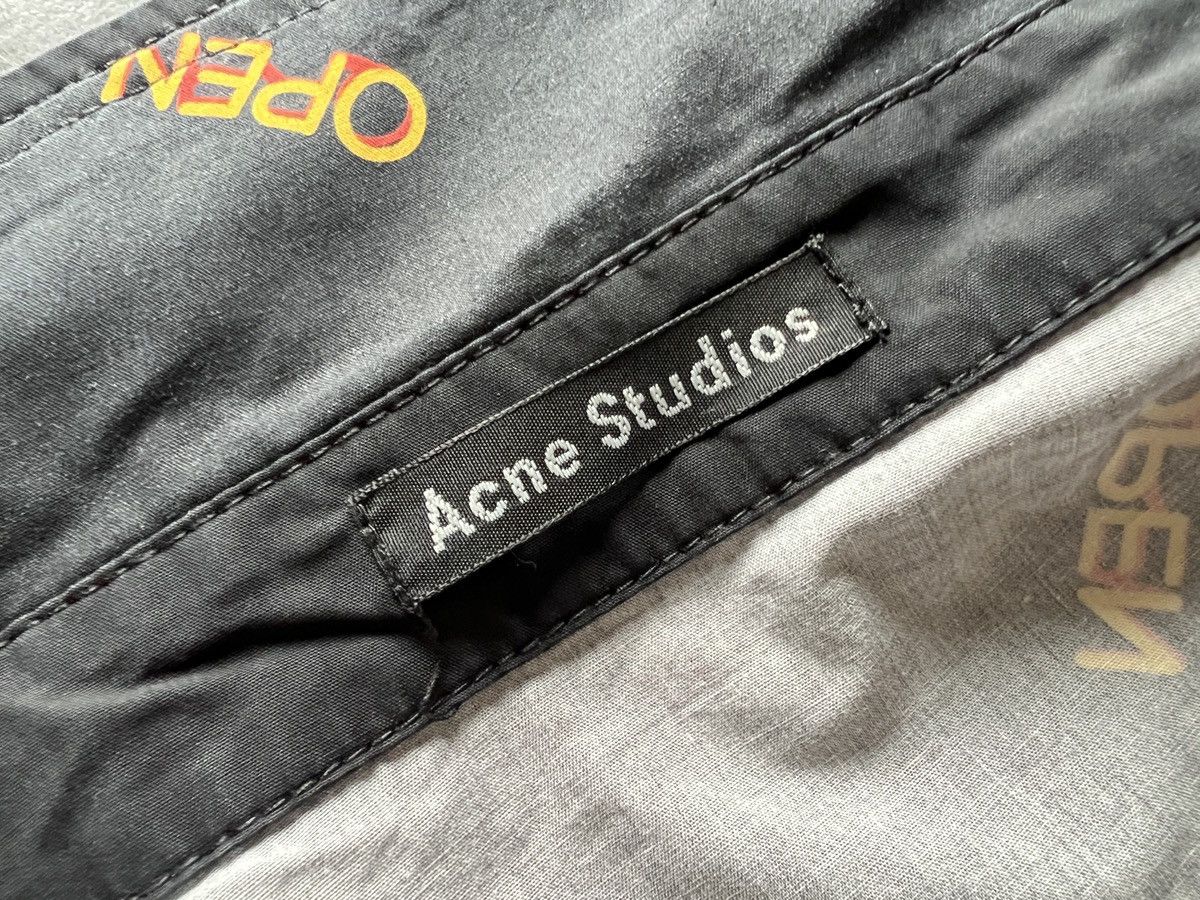 Acne Studios Acne Studios : Neon Label All Over Printed Size US M / EU 48-50 / 2 - 6 Thumbnail