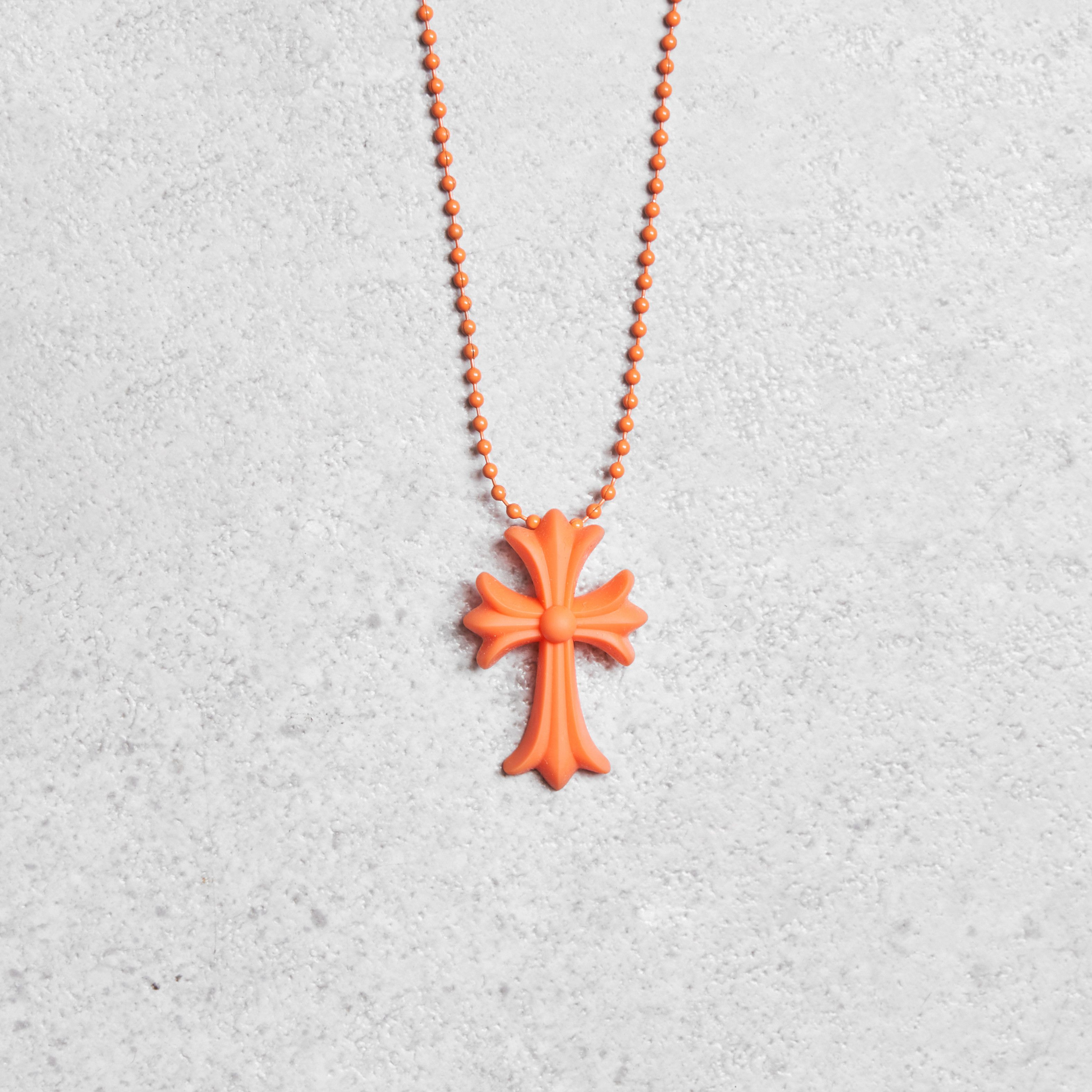入手困難◆CHROME HEARTS◆Silichrome CH Cross Pendant Orange Chrome Hearts Silicone CH Cross Necklace Orange – THEPARKS