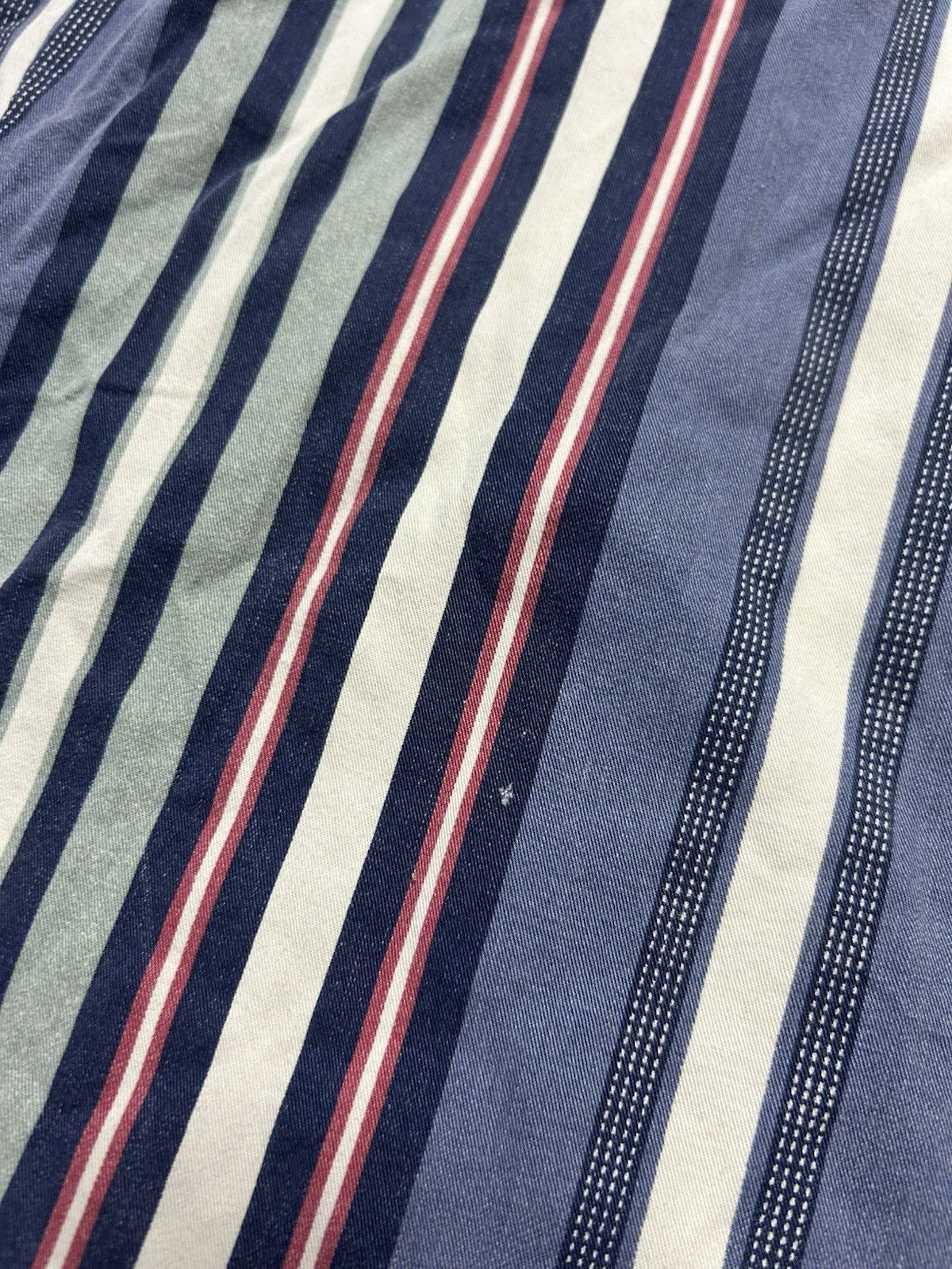 Vintage Vintage button shirt Guess vertical striped cotton soft XL Size US XL / EU 56 / 4 - 8 Thumbnail