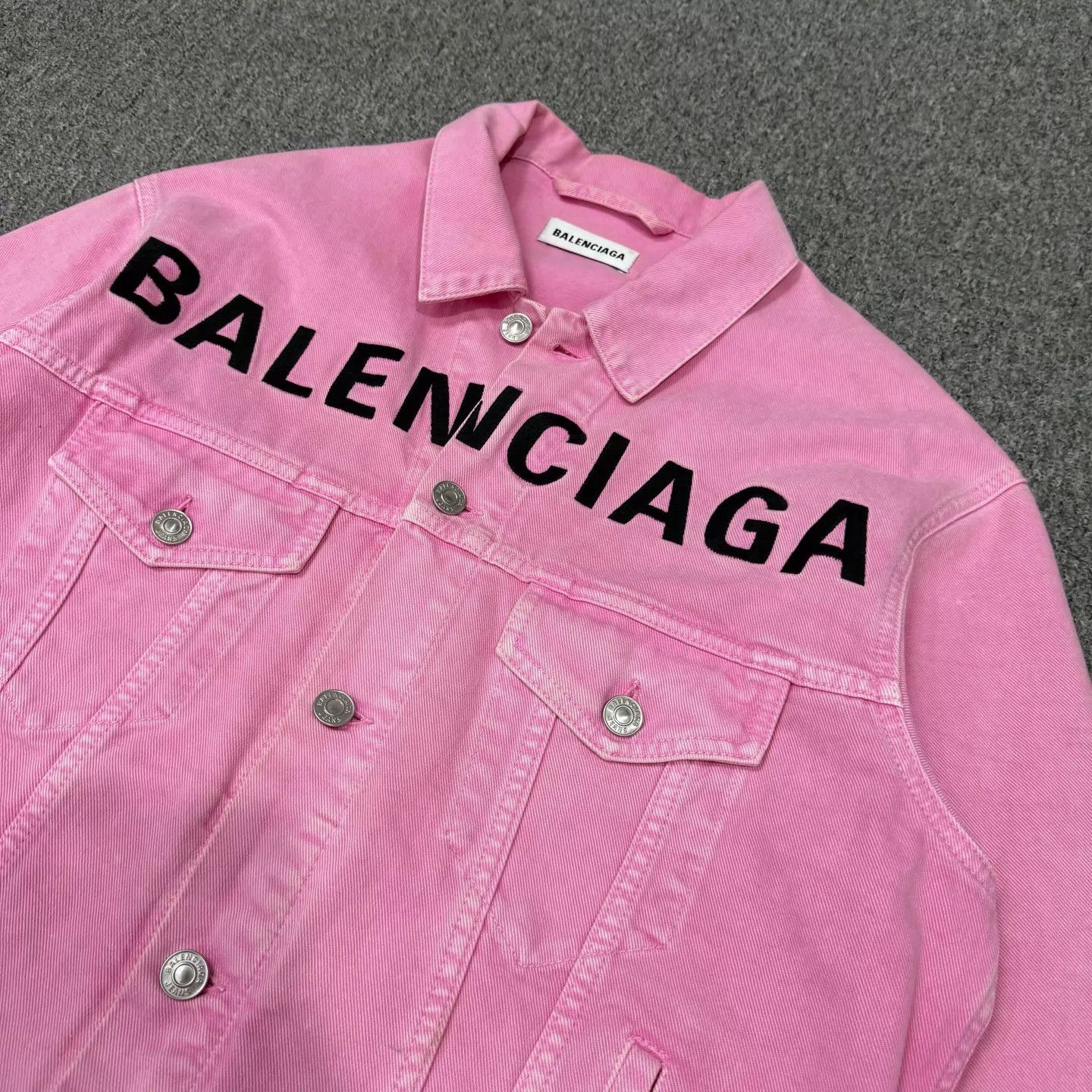 Balenciaga Balenciaga Valentine's Pink Denim w/ Black Logo Jacket 32 Size XXS / US 00 / IT 34 - 3 Thumbnail