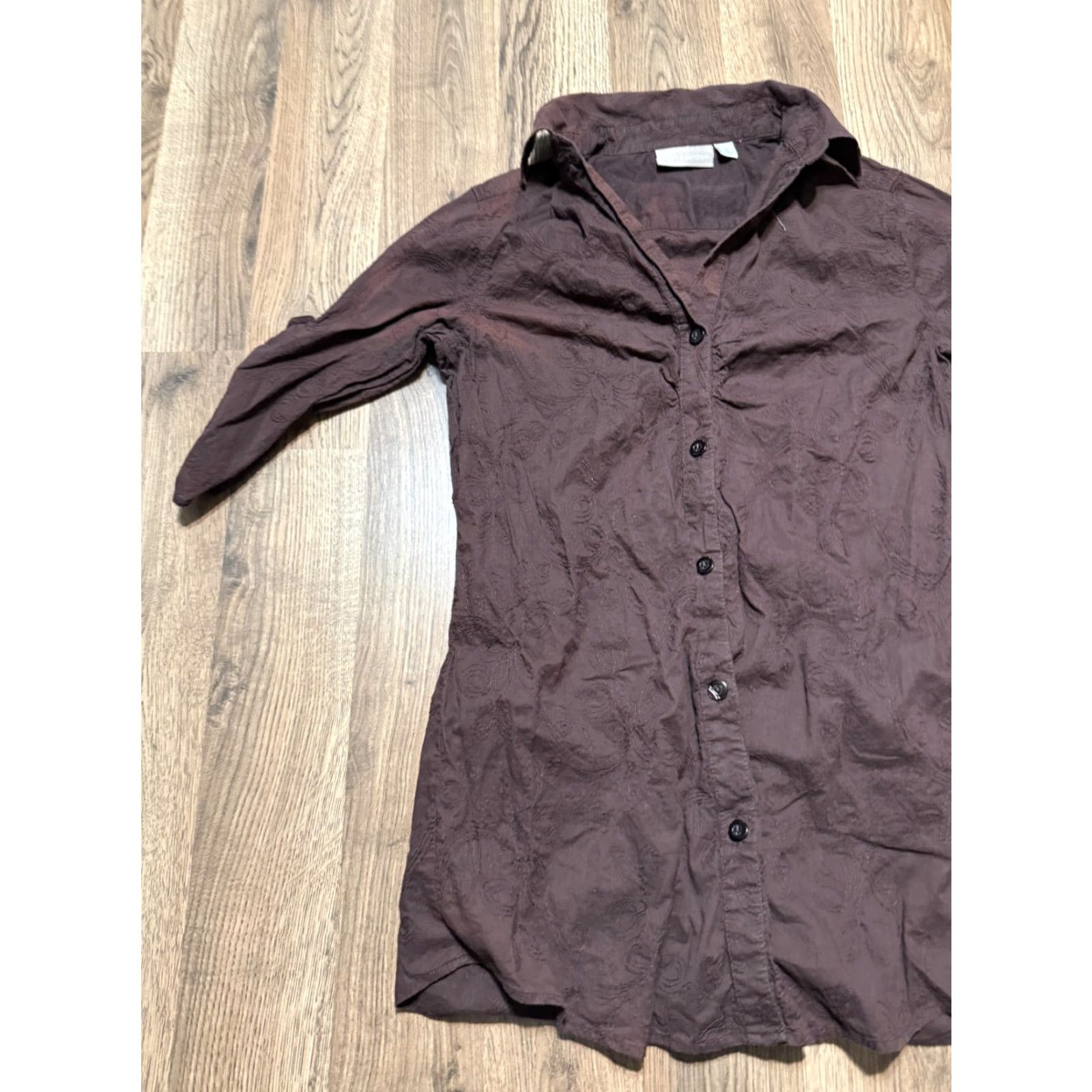 Croft & Barrow Croft & Barrow Shirt Women’s Size Small Brown 3/4 Sleeve Button Up Shirt, Solid, Casual, Pockets, Regular Fit, Button Size S / US 4 / IT 40 - 3 Thumbnail