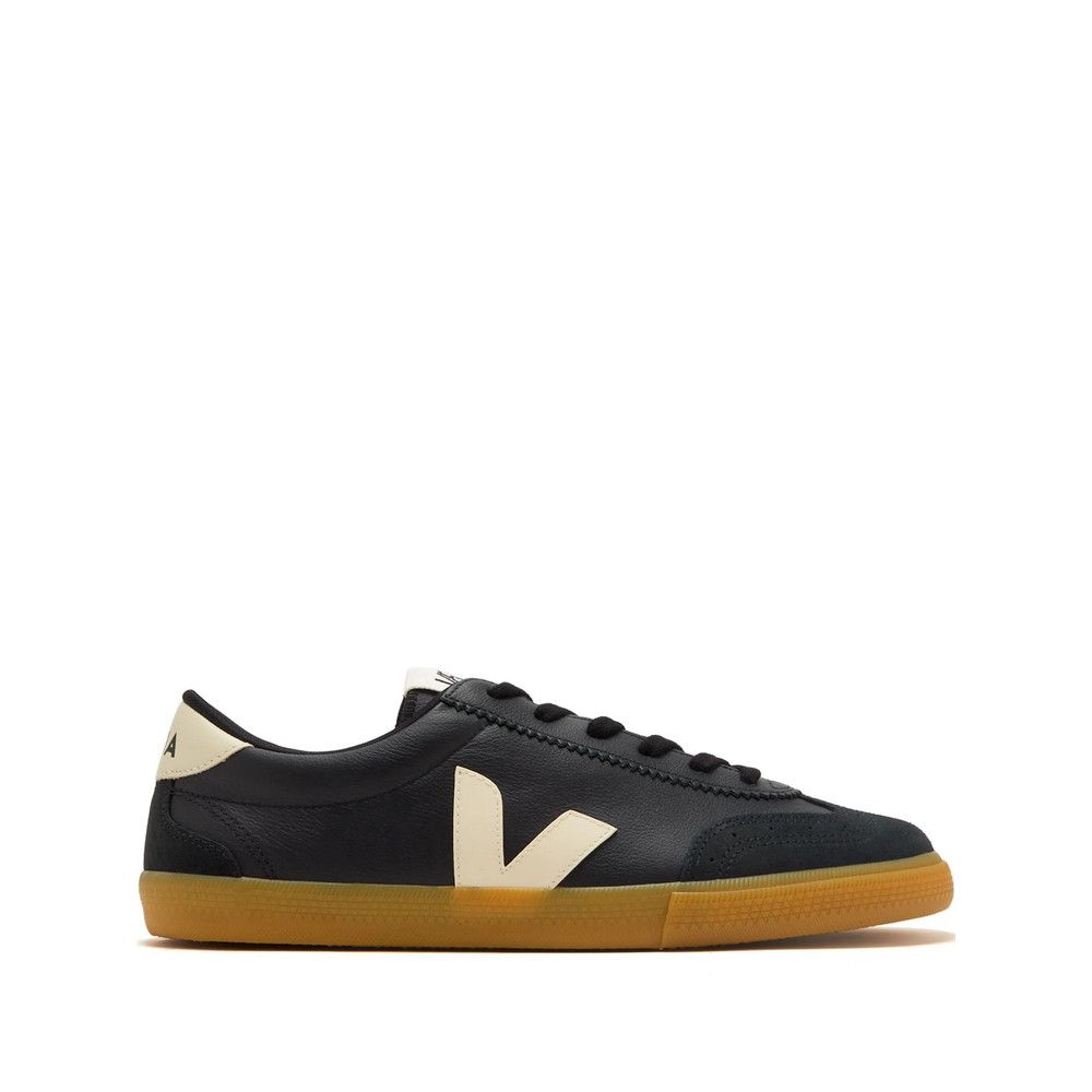 Veja Veja BLACK Trainers Size US 11 / IT 41 - 1 Thumbnail