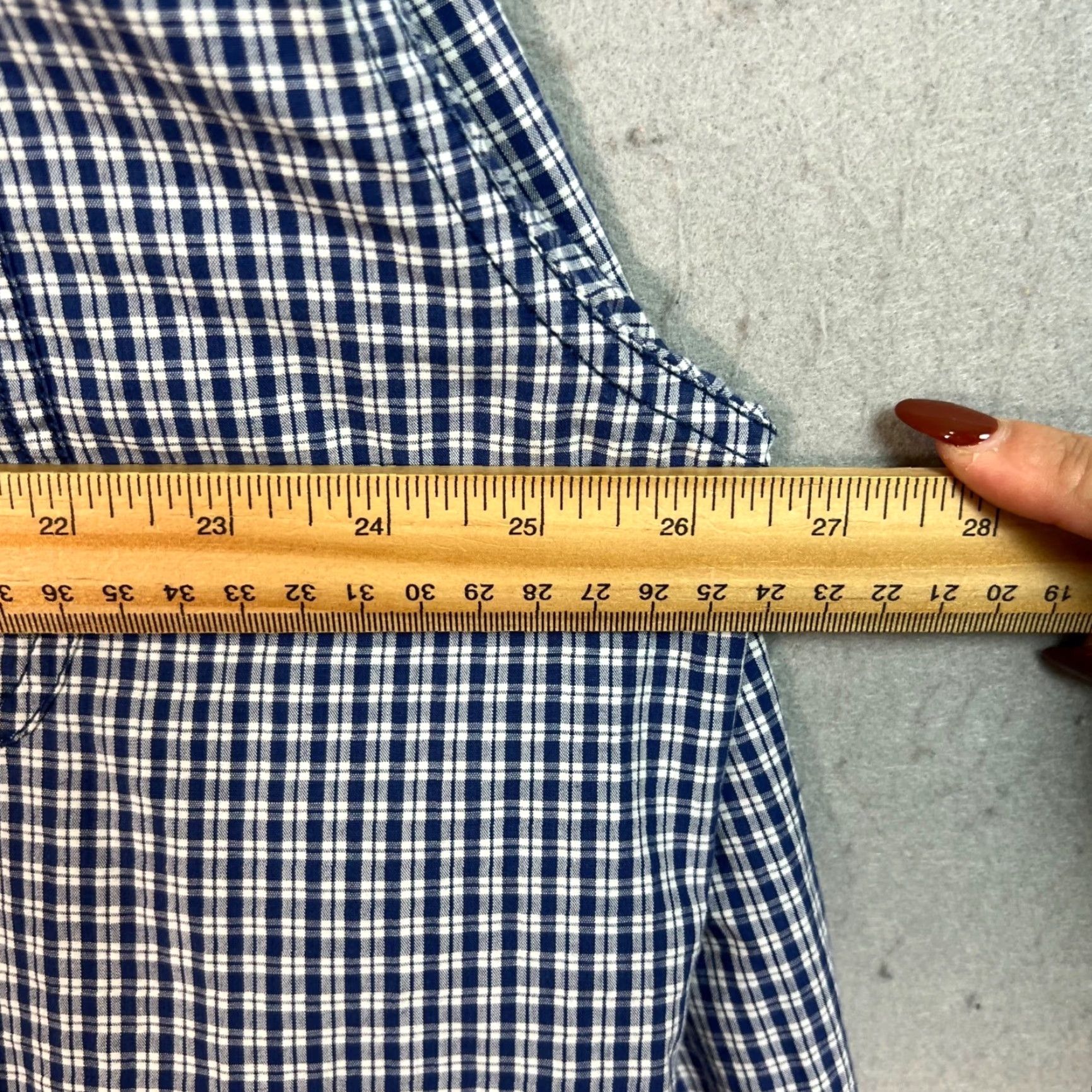 Tommy Hilfiger VINTAGE Tommy Hilfiger Jeans Mens XXL Button-Up Navy & White Checkered Shirt Size US XXL / EU 58 / 5 - 5 Thumbnail