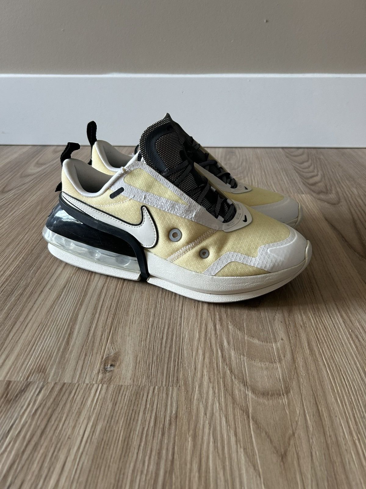 Nike Nike Airmax Big Bubble Running Shoes size 7 womens Size US 7 / IT 37 - 1 Thumbnail