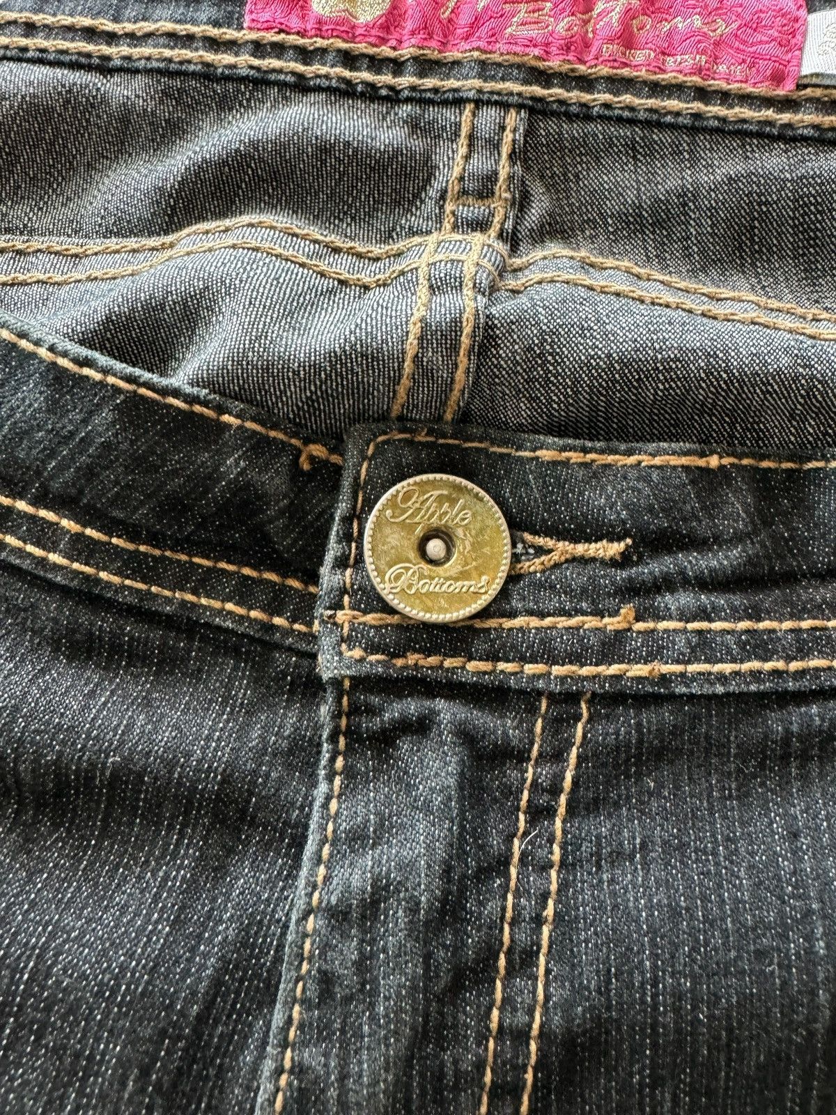 Other × Vintage Vintage Apple Bottom Jeans (Boots w/ the fur not included) Size 40" / US 18 - 4 Thumbnail