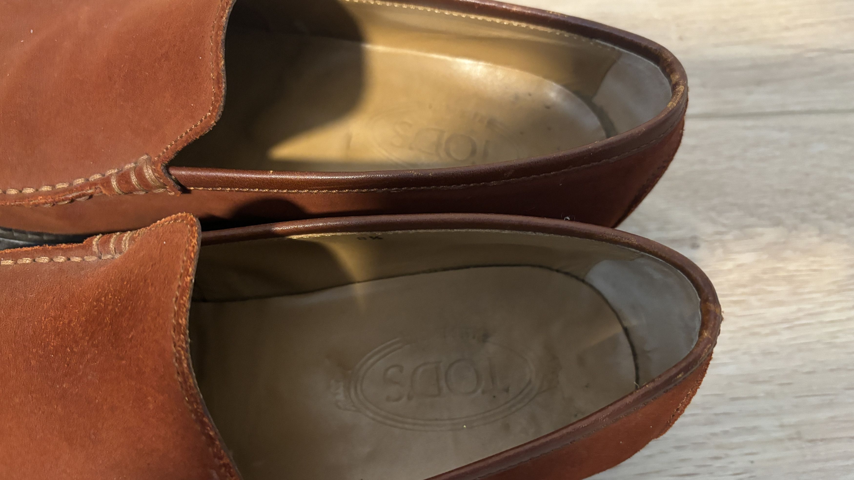 Tod's $750 Burnt Sienna Suede Slip on Shoes/ Loafers 9.5 Size US 9.5 / EU 42-43 - 5 Thumbnail