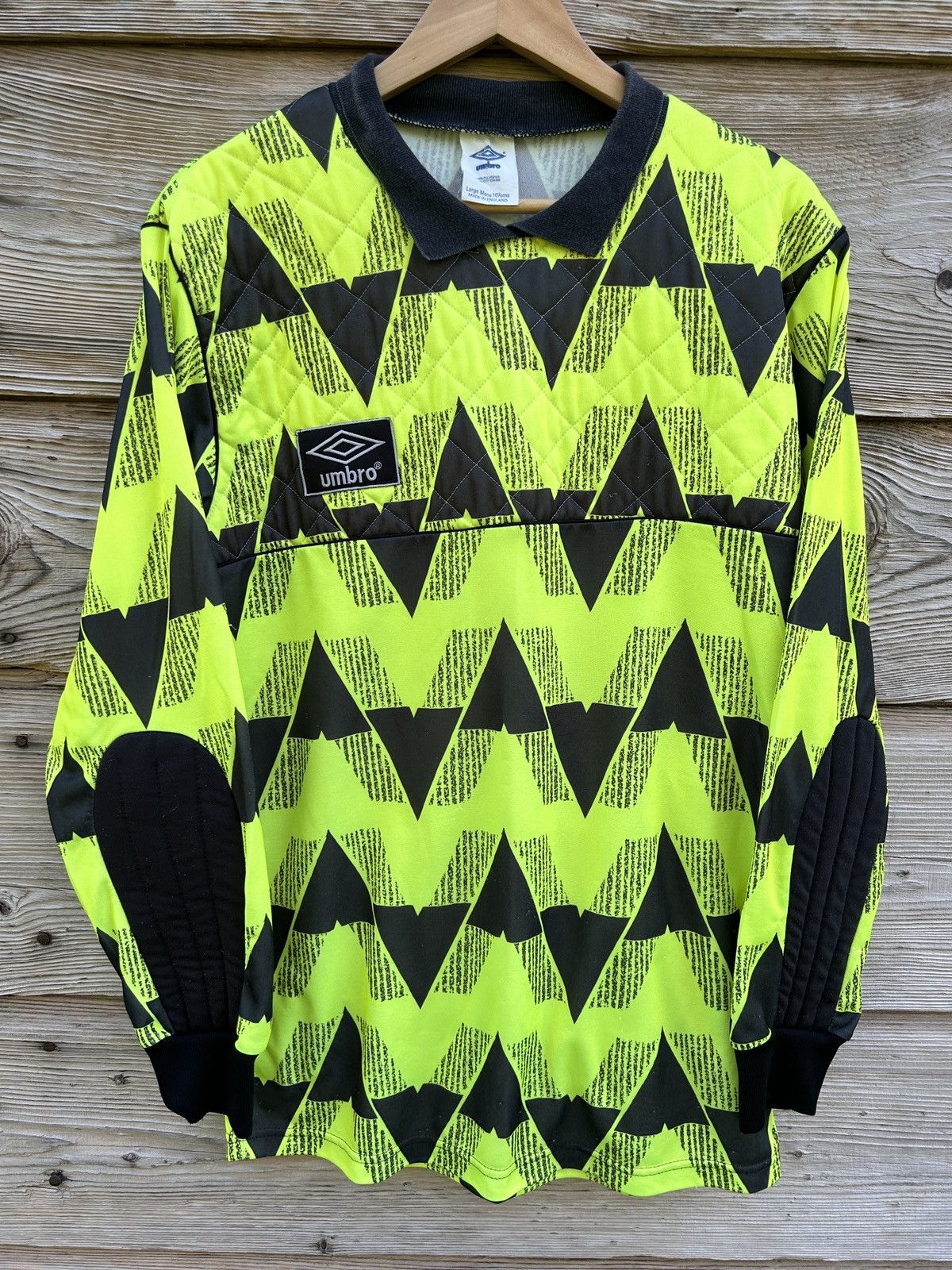 Umbro 90s Vintage 1990/91 Umbro Rare Template GK Jersey Size US L / EU 52-54 / 3 - 1 Thumbnail
