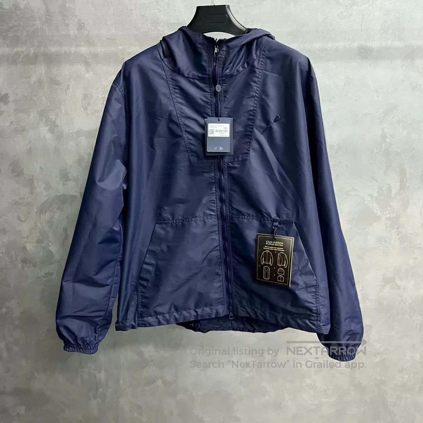 Louis Vuitton louis vuitton blue logo hooded jacket. Size US XXL / EU 58 / 5 - 1 Thumbnail