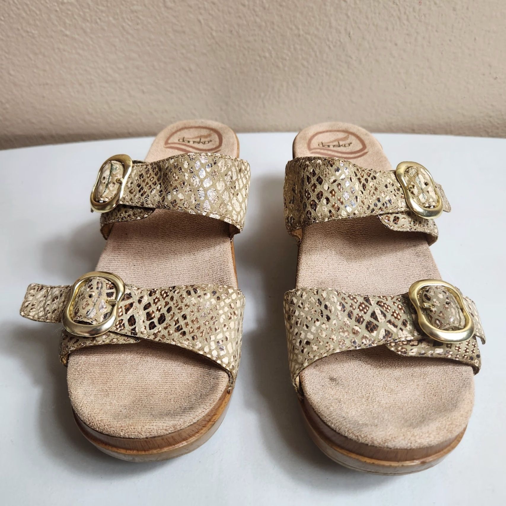 Dansko Dansko Womens Sandal |38| Sophie Beige Snakeskin Slip-On Open Toe Clog Sandals Size US 8 / IT 38 - 3 Thumbnail