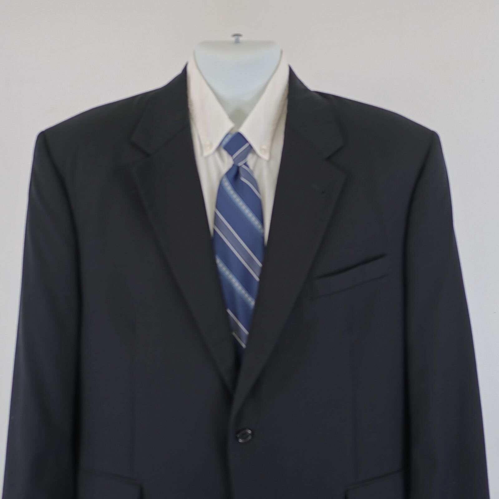 Jos. A. Bank Jos A Bank Signature Black Striped Wool 2 Piece Suit 44R 40/ Size 44R - 5 Thumbnail