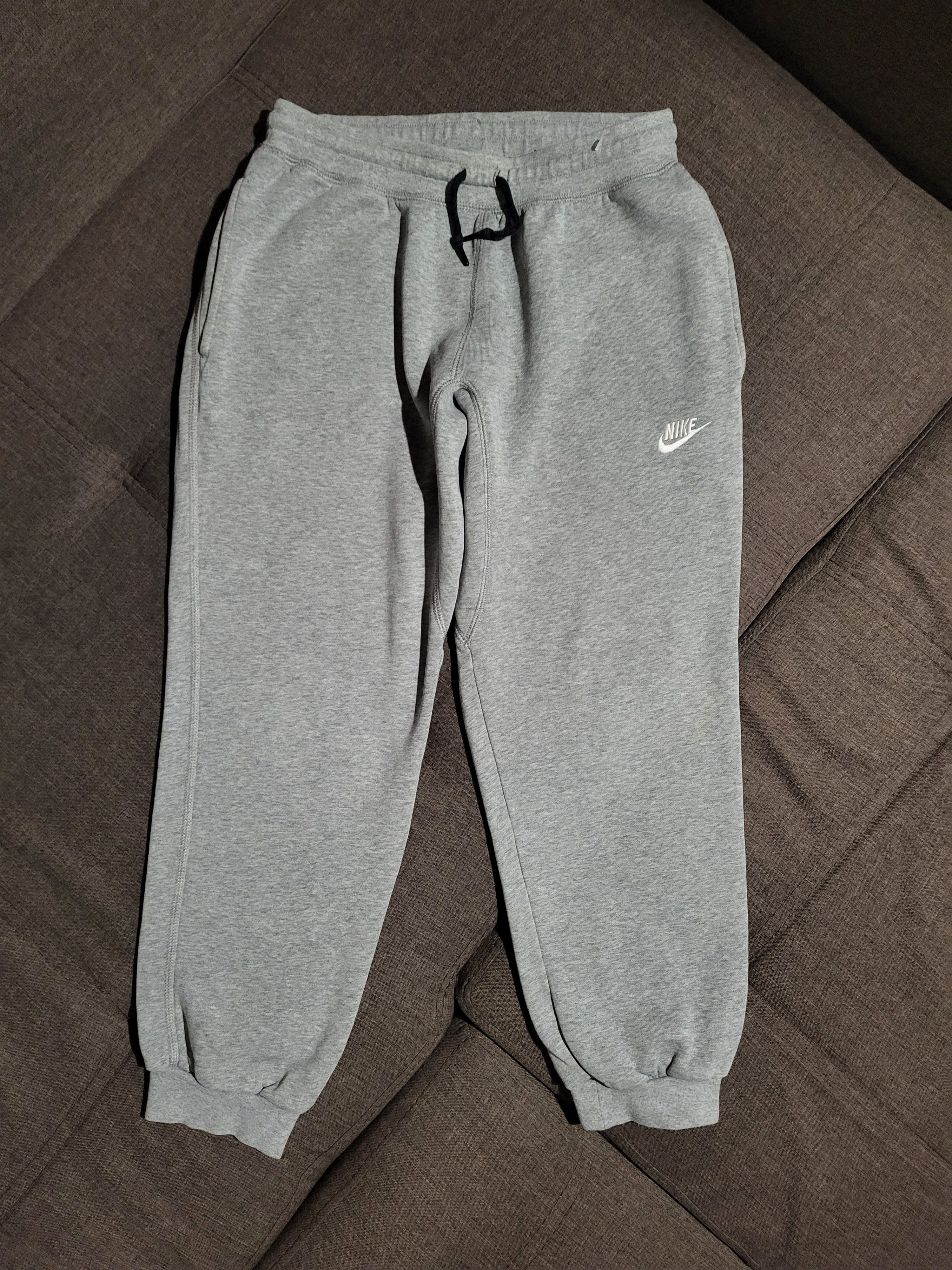 Nike Vintage Sports Pants Nike Y2k joggers Size US 32 / EU 48 - 1 Thumbnail