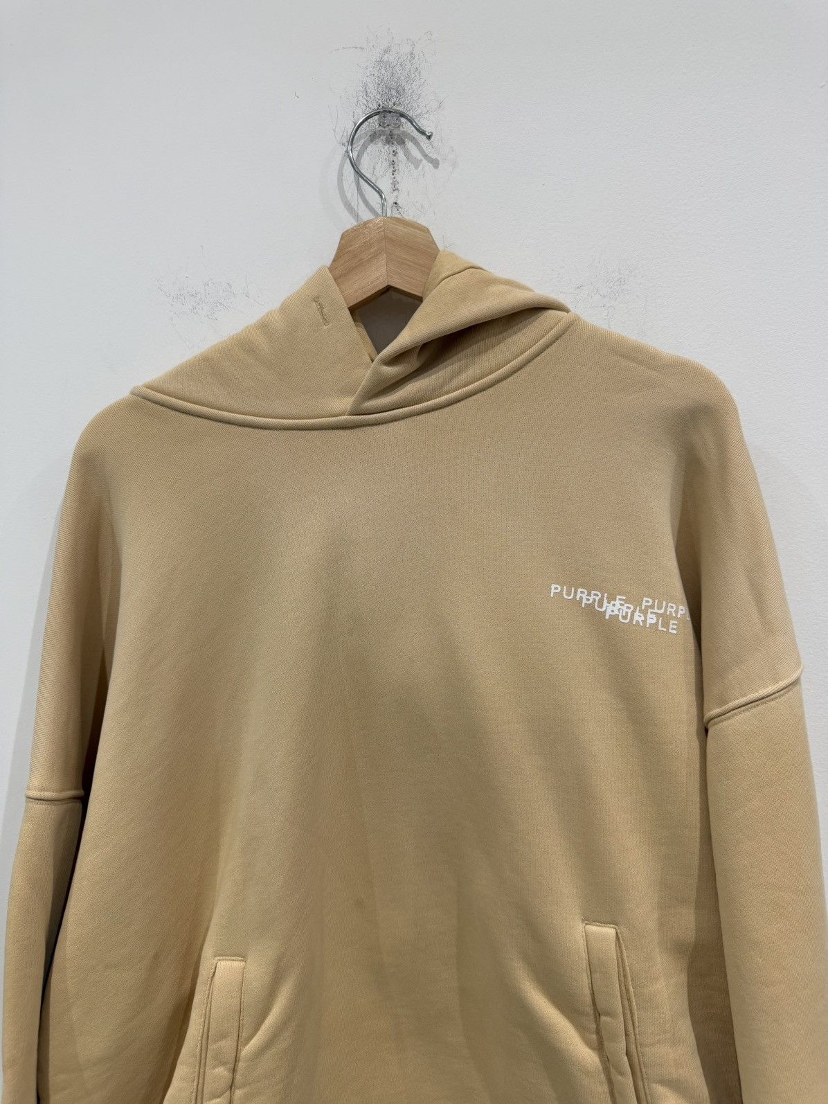Purple Brand Purple Brand Newsprint Cropped Hoodie Beige Size: L Size US L / EU 52-54 / 3 - 2 Thumbnail