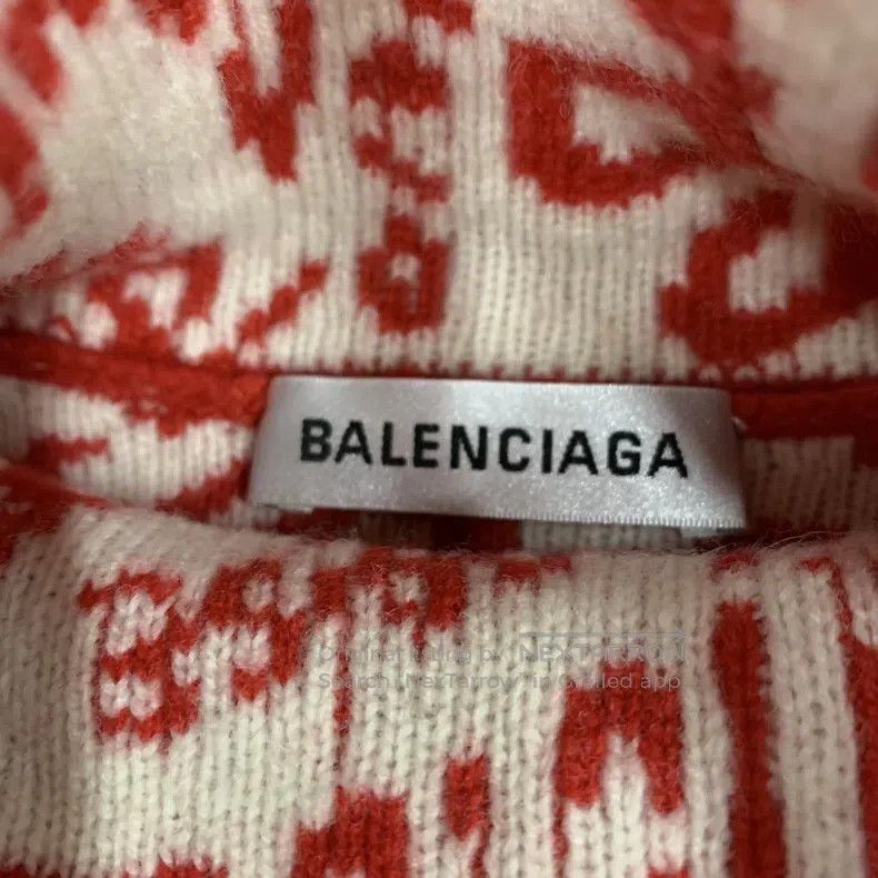 Balenciaga Balenciaga White and Red Barrage Full-Printed Logo Knit Sw Size US S / EU 44-46 / 1 - 4 Thumbnail
