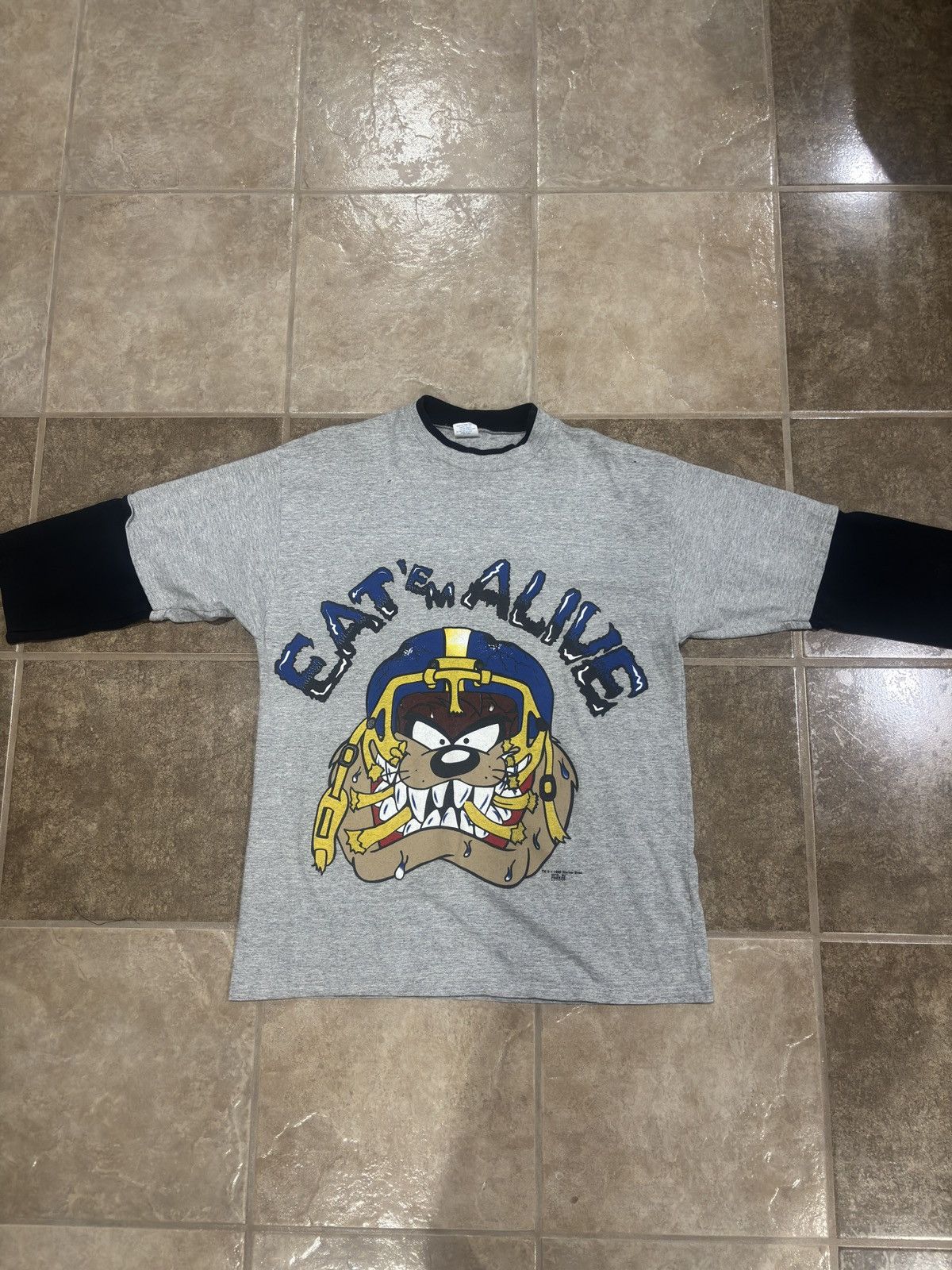 Other Vintage Looney Tunes Taz Quarter Sleeve Size US L / EU 52-54 / 3 - 1 Thumbnail