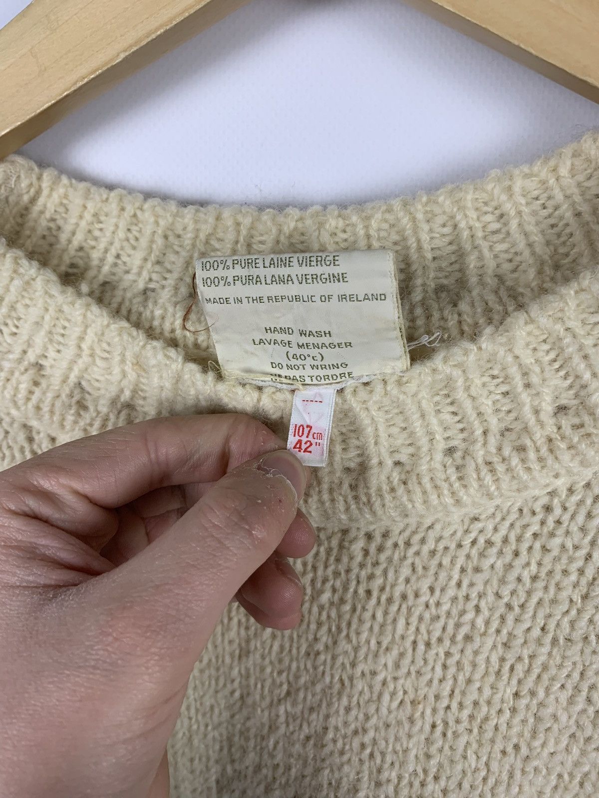 Vintage Vintage Gaeltarra Irish Handknit Wool Aran Sweater Size 42 Size US XS / EU 42 / 0 - 8 Thumbnail