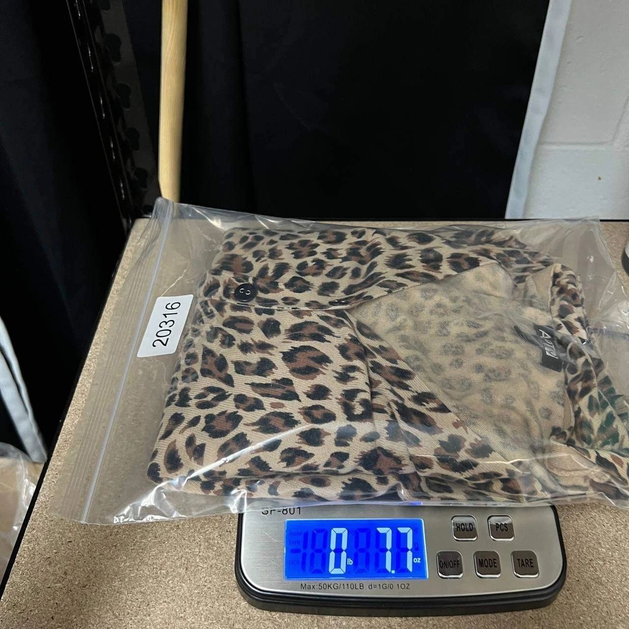 Apt. 9 Apt. 9 Sweater Cardigan Women Brown Leopard Button Up XL Size XL / US 12-14 / IT 48-50 - 8 Thumbnail