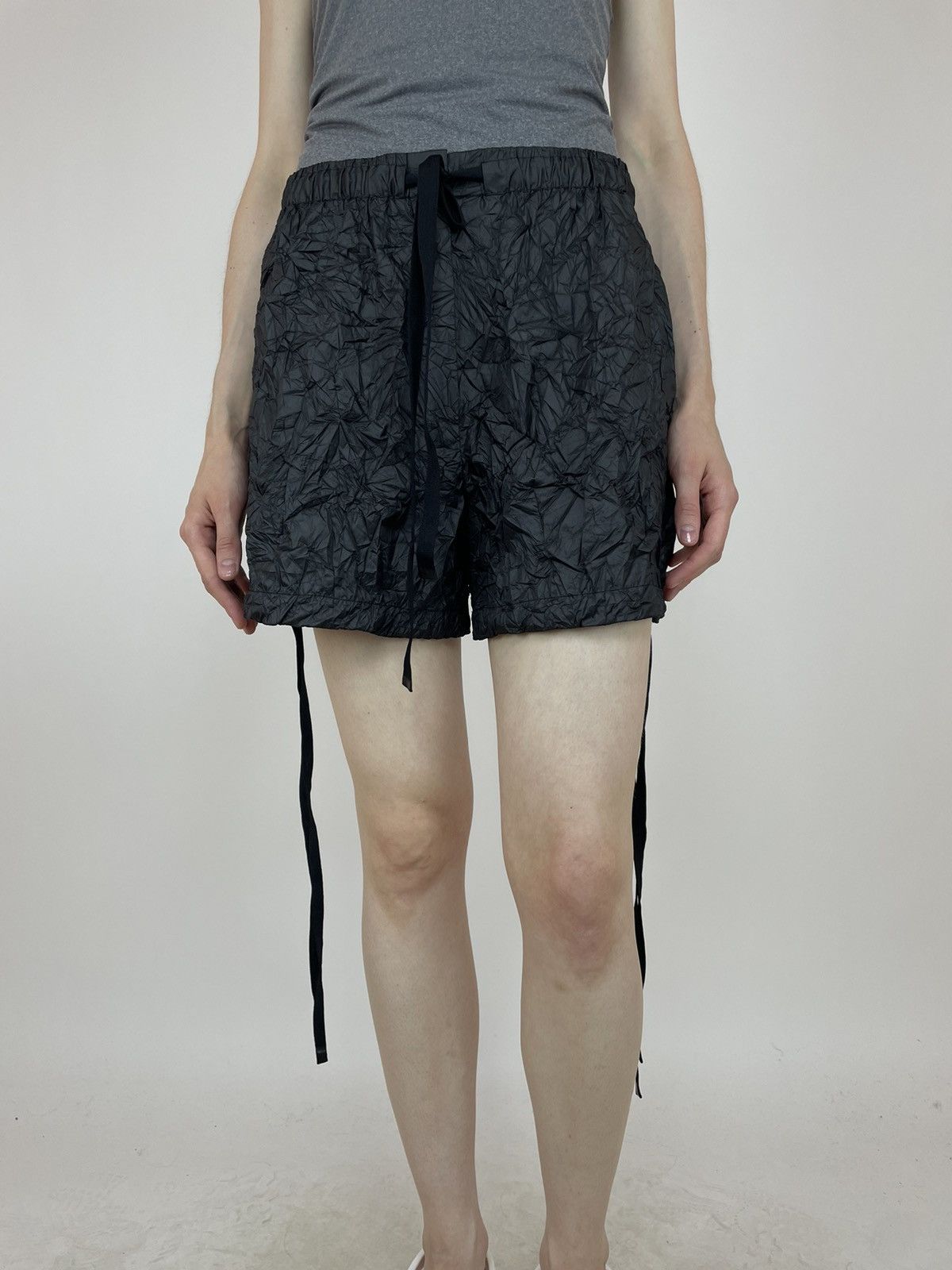 Other H&M STUDIO SHORTS WOMENS SIZE Small Size 26" / US 2 / IT 38 - 1 Thumbnail