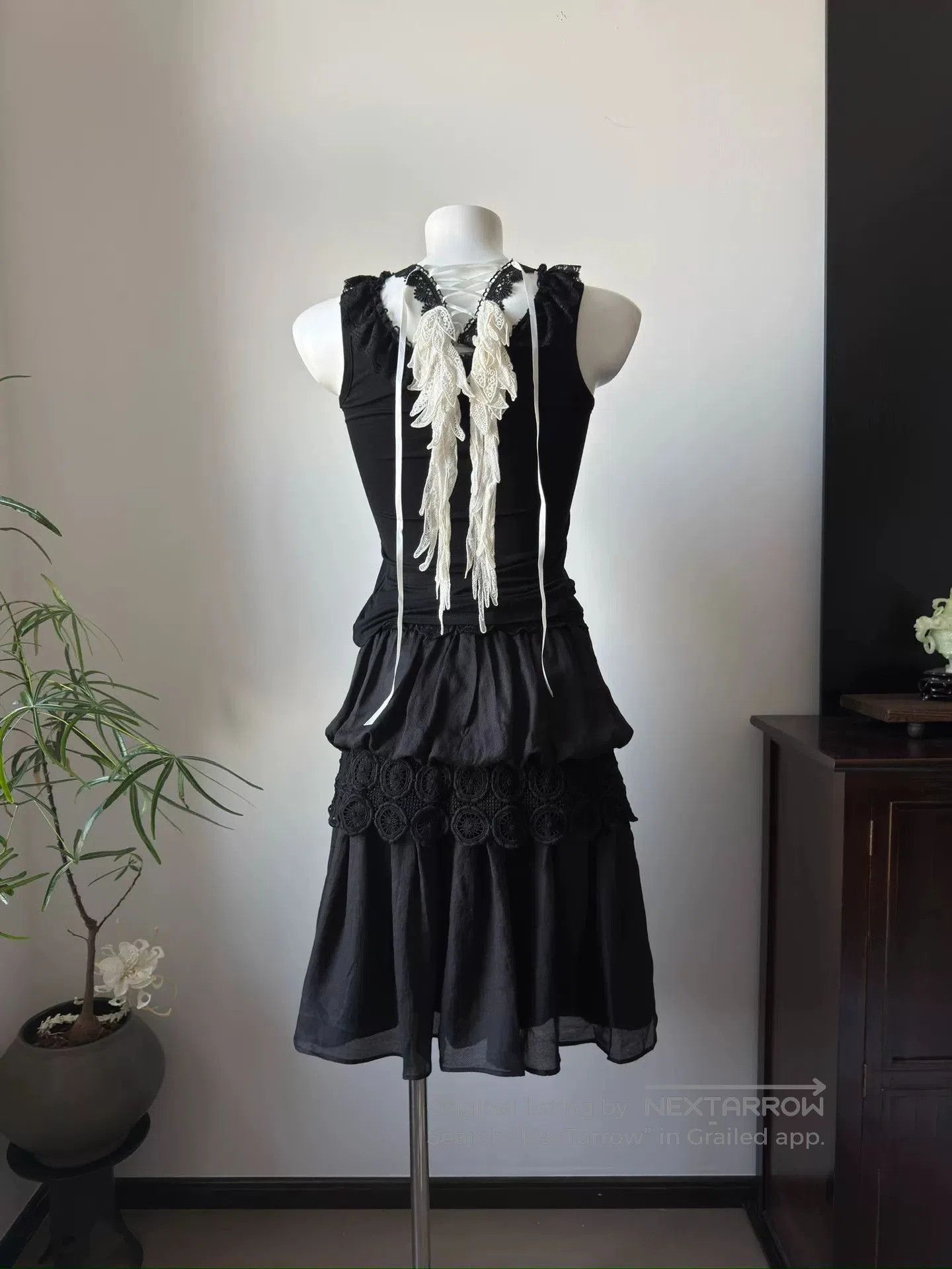 KMRii Japanese Brand Cotton Lace Wing Camisole. Size M / US 6-8 / IT 42-44 - 1 Thumbnail