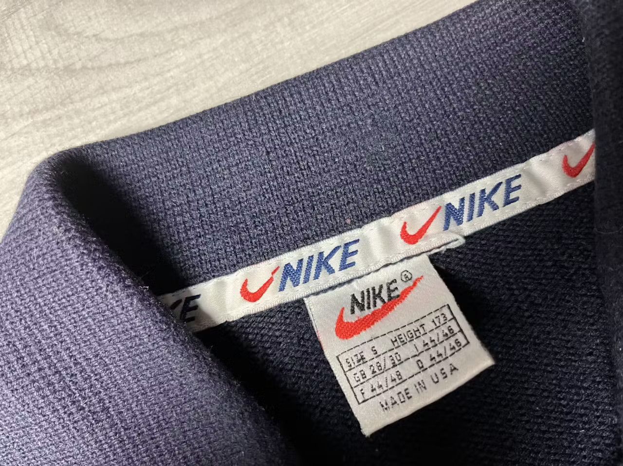 Nike Nike half zip sweater size small made in usa Size US S / EU 44-46 / 1 - 3 Thumbnail