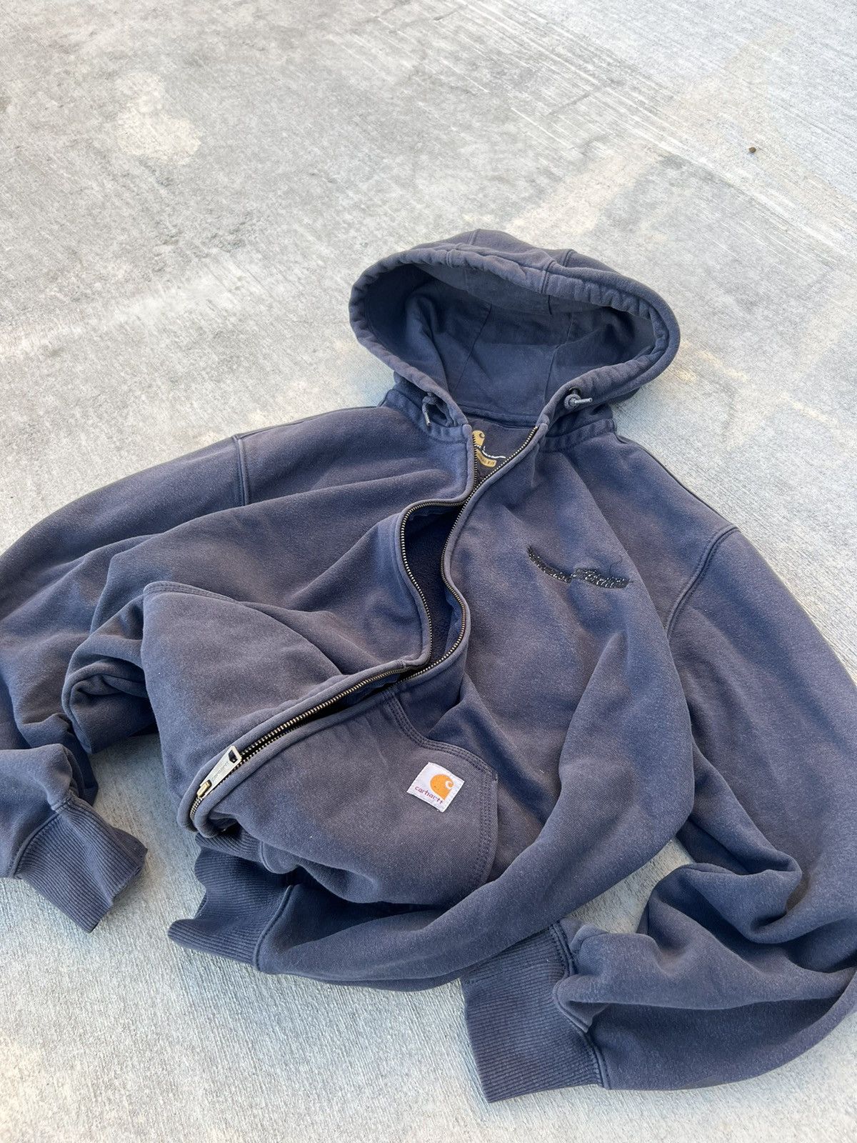 Carhartt 00s Vintage Carhartt Zip Hoodie Faded Size US L / EU 52-54 / 3 - 3 Thumbnail