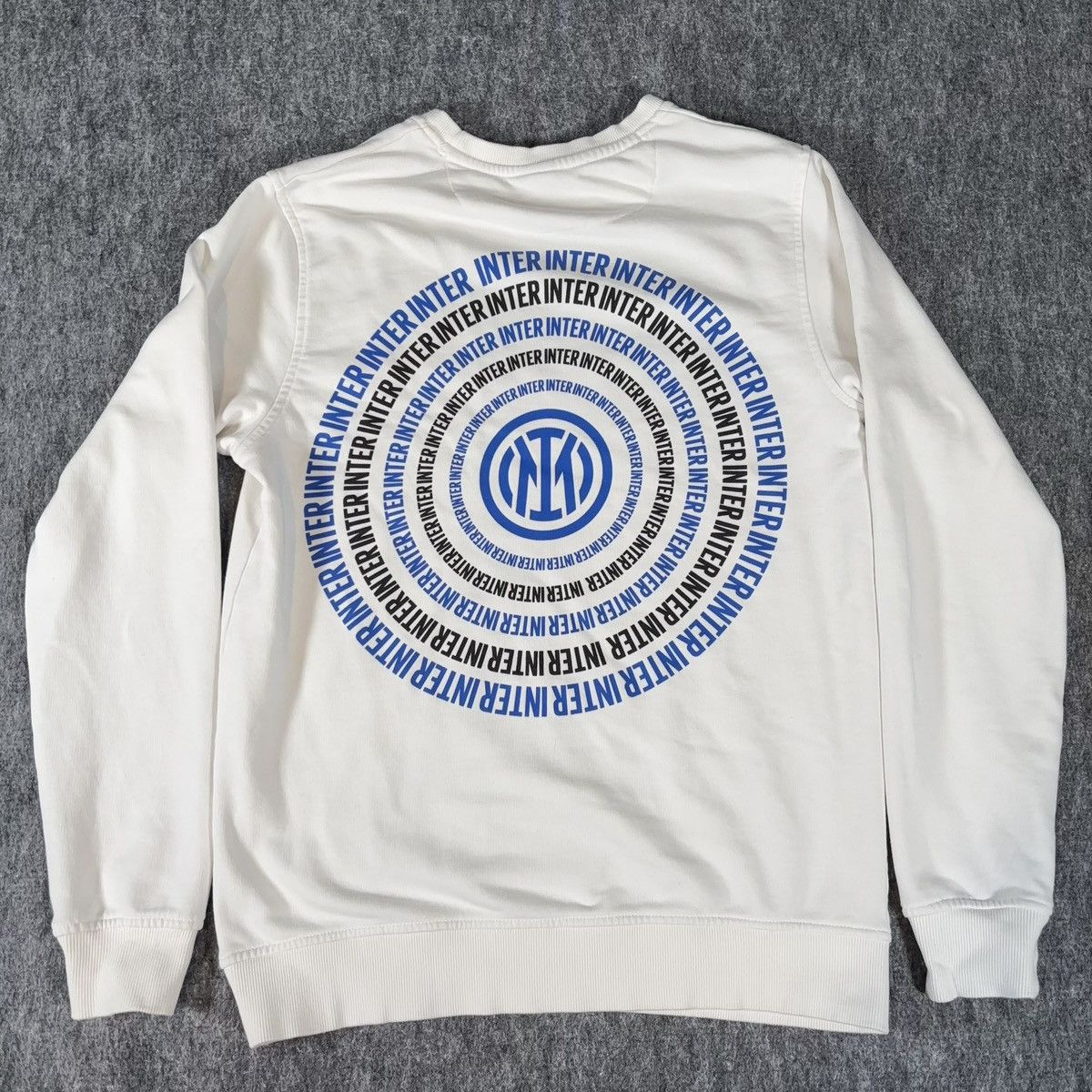 Other Inter Milan Official Crewneck Sweatshirt Men’s Small White Size US S / EU 44-46 / 1 - 7 Thumbnail