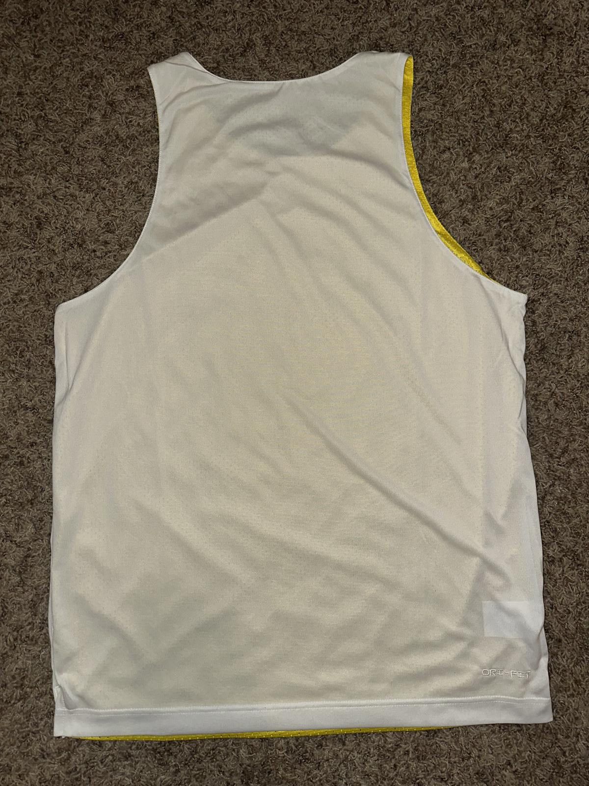 Nike Nike Standard Issue Men's Basketball Mesh Jersey Size US M / EU 48-50 / 2 - 7 Thumbnail