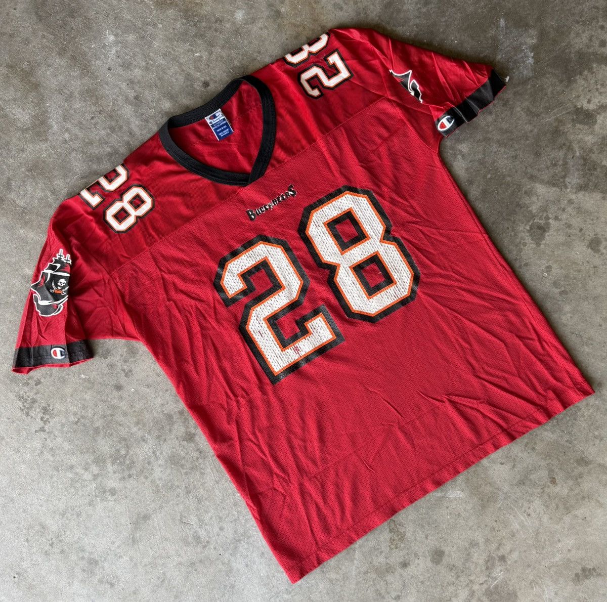 Champion × Vintage Tampa Bay Buccaneers Football Jersey by Champion Size Large Size US L / EU 52-54 / 3 - 1 Thumbnail