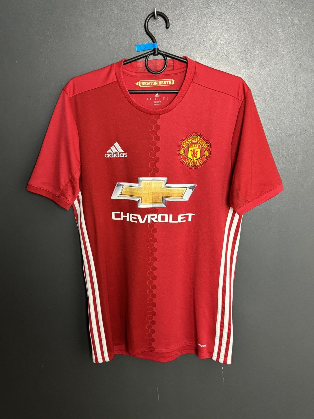 Adidas Manchester United 16/17 Home Football Jersey T-Shirt Size US S / EU 44-46 / 1 - 1 Thumbnail