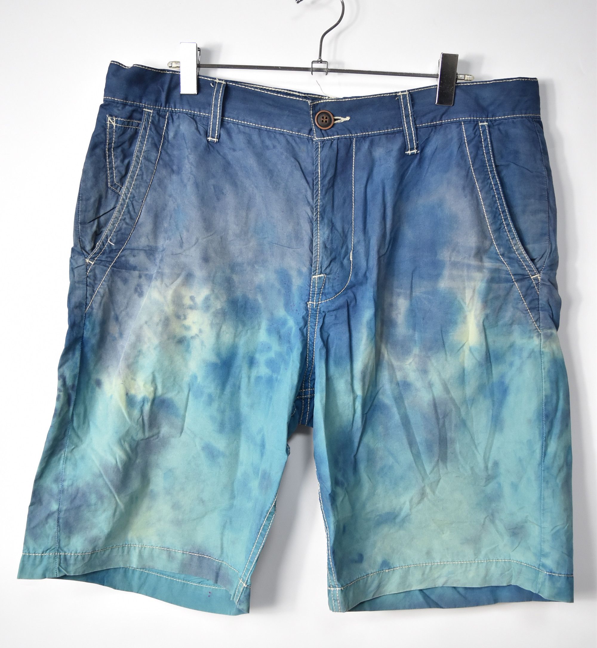 Nepenthes NEPENTHES/tie dye graphic shorts/27645 - 767 62 Size US 32 / EU 48 - 3 Thumbnail